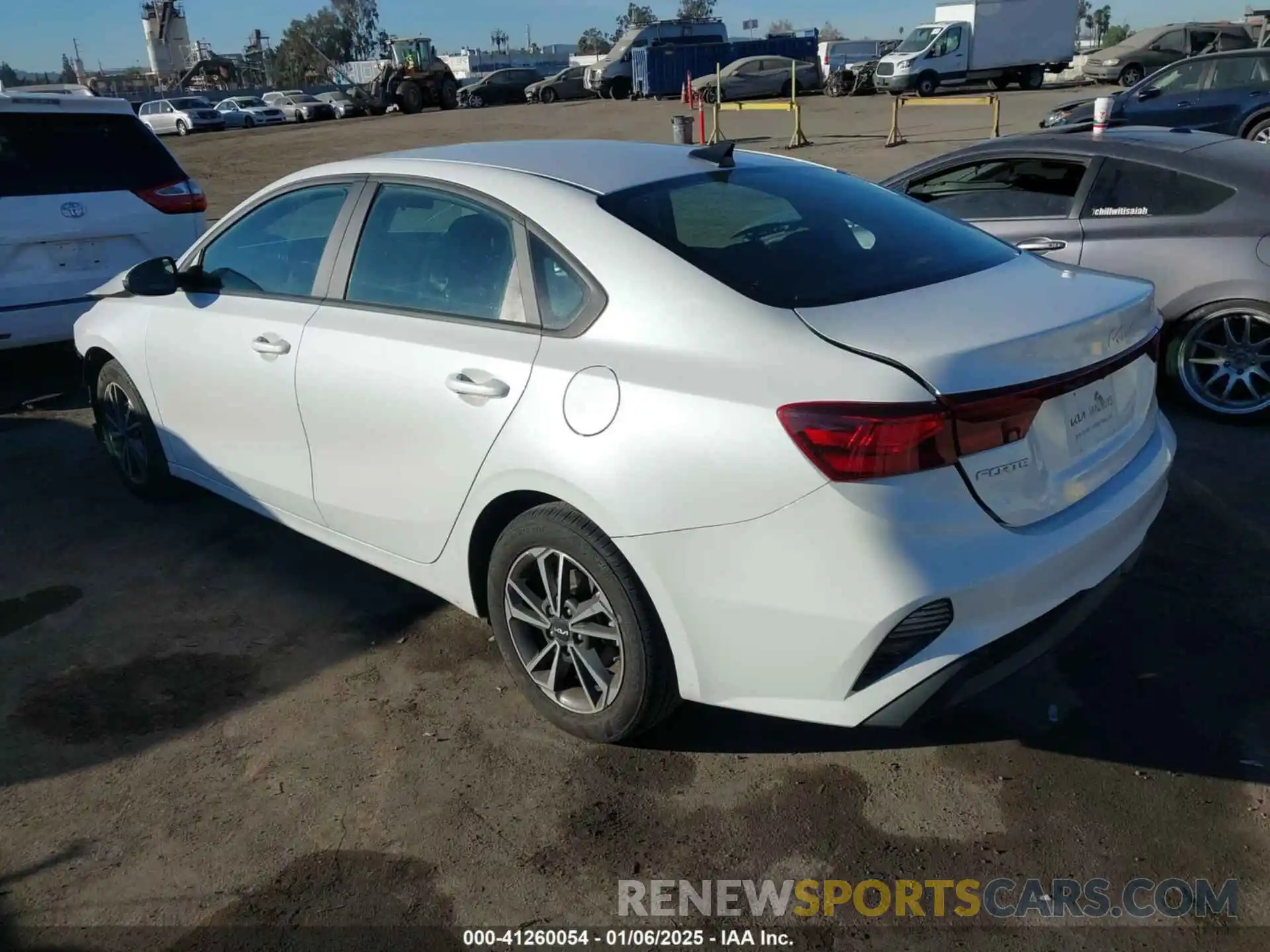 3 Photograph of a damaged car 3KPF24AD4PE649699 KIA FORTE 2023