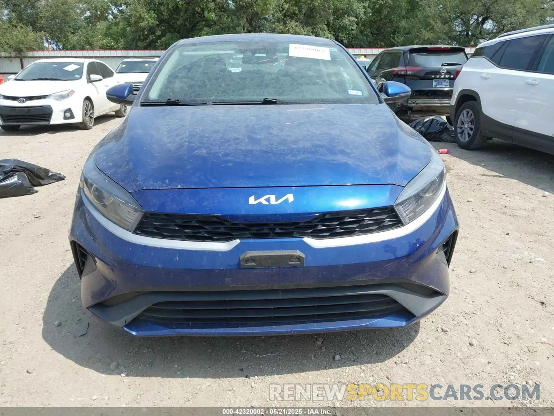 13 Photograph of a damaged car 3KPF24AD4PE683562 KIA FORTE 2023