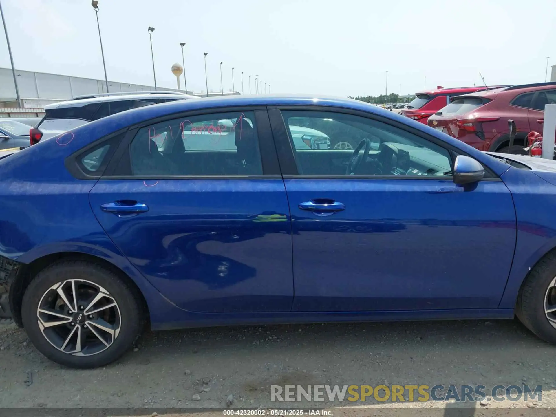 14 Photograph of a damaged car 3KPF24AD4PE683562 KIA FORTE 2023