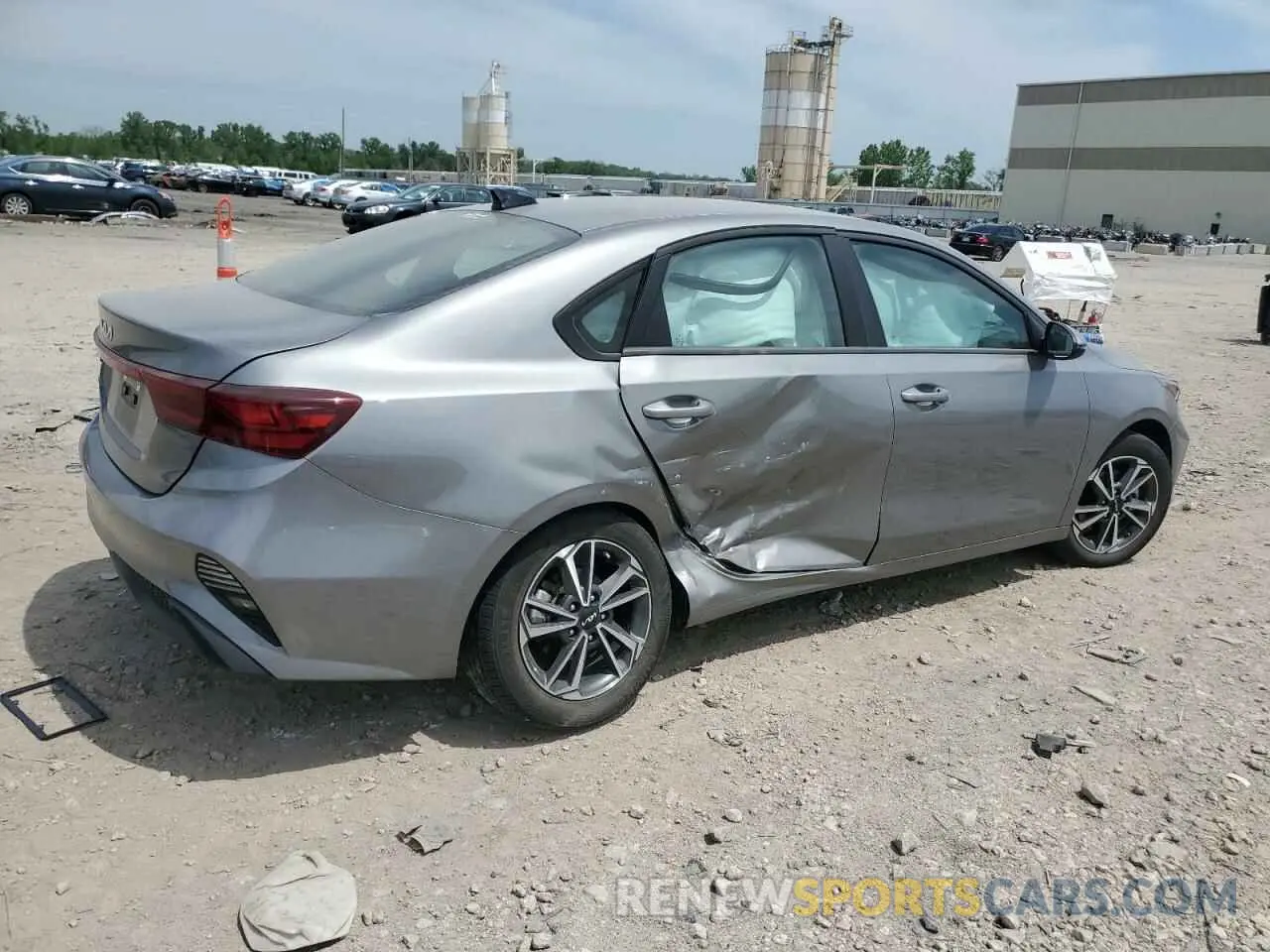 3 Photograph of a damaged car 3KPF24AD5PE515381 KIA FORTE 2023