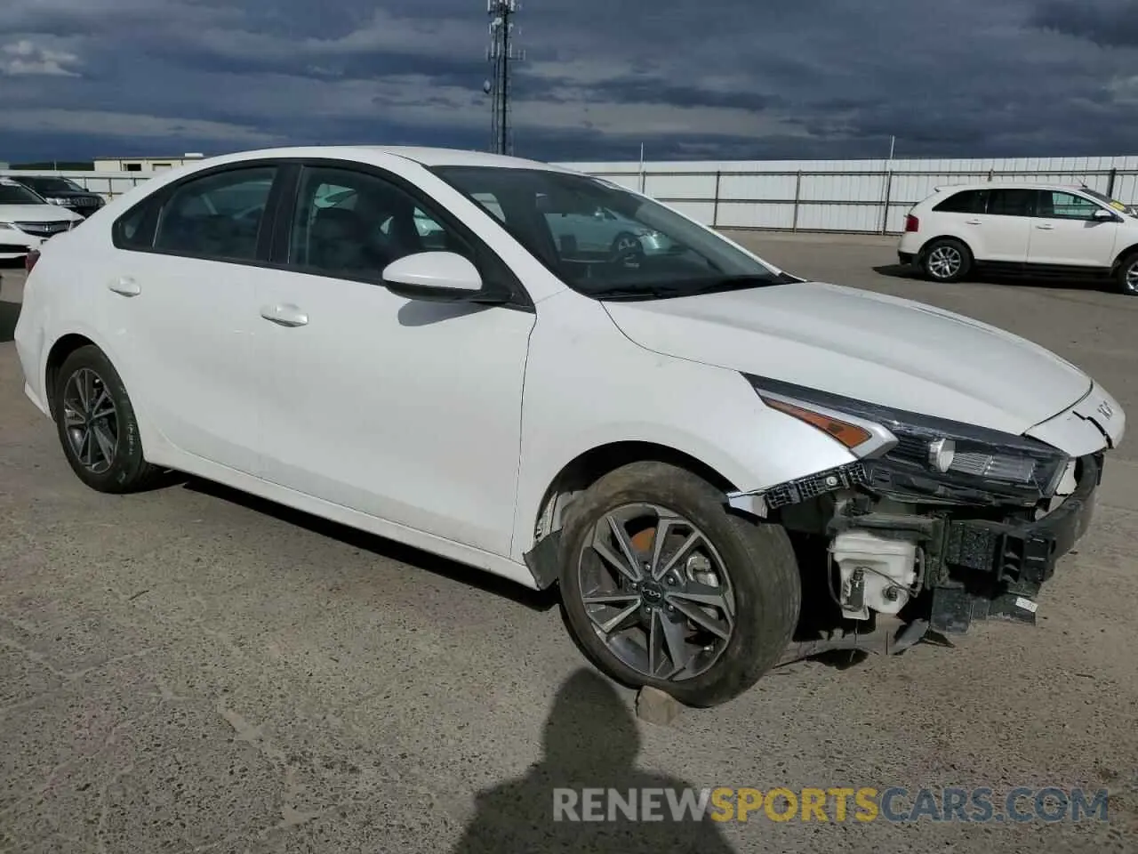 4 Photograph of a damaged car 3KPF24AD5PE539065 KIA FORTE 2023
