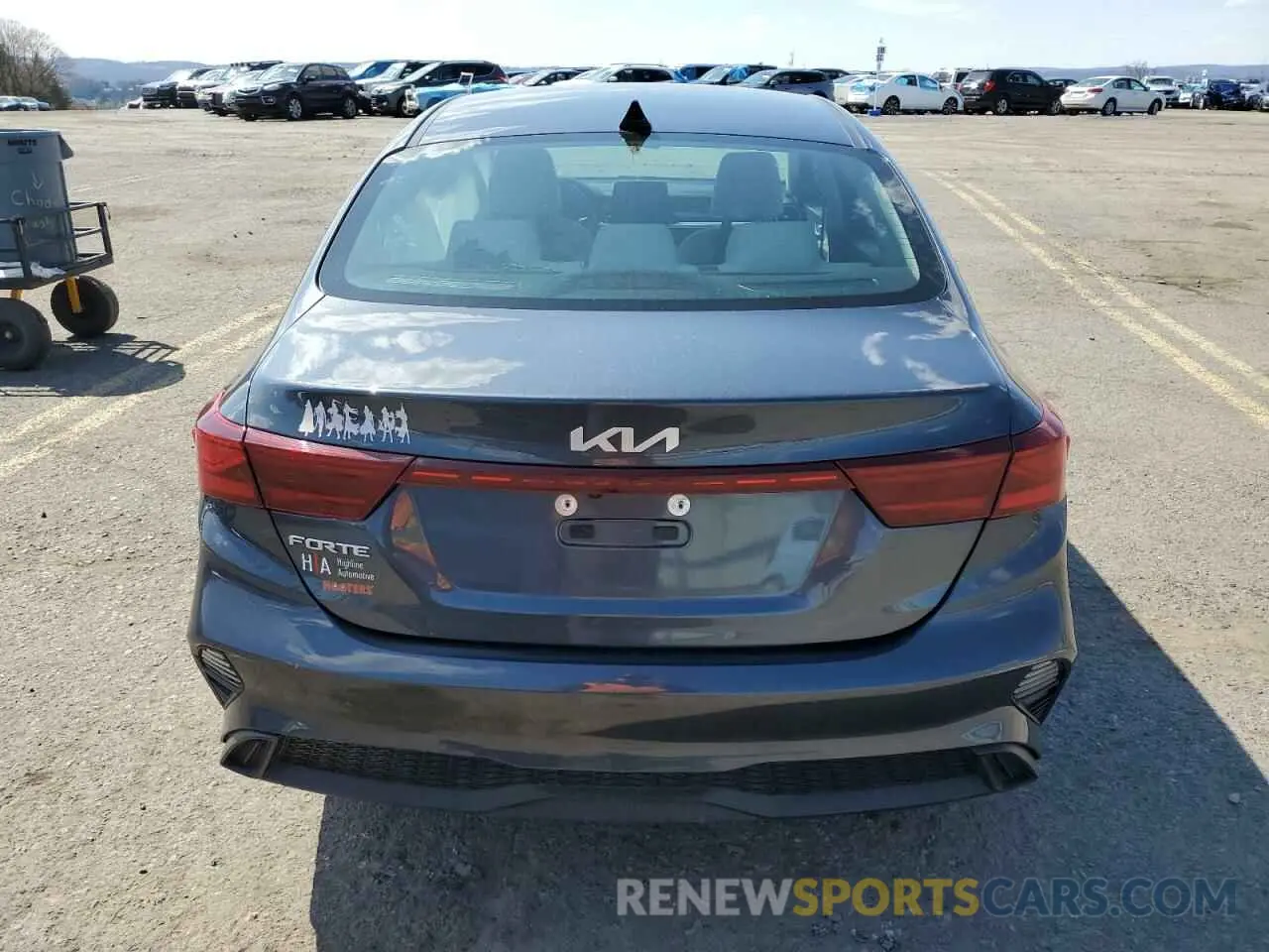 6 Photograph of a damaged car 3KPF24AD5PE553208 KIA FORTE 2023