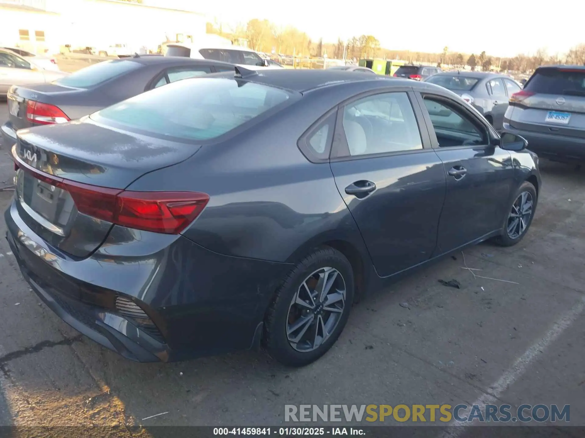 4 Photograph of a damaged car 3KPF24AD5PE563690 KIA FORTE 2023