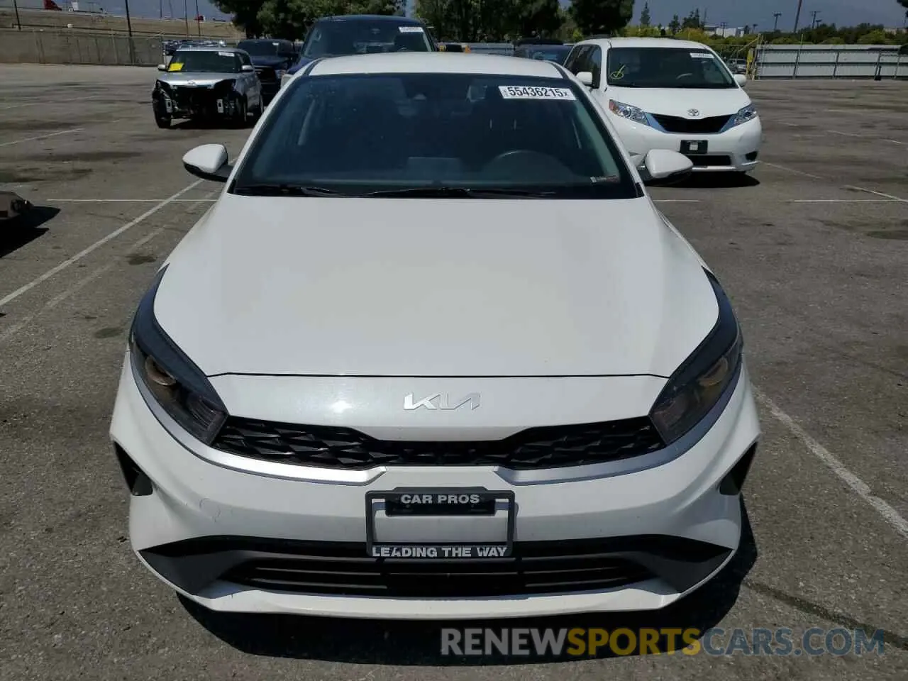 5 Photograph of a damaged car 3KPF24AD5PE587794 KIA FORTE 2023
