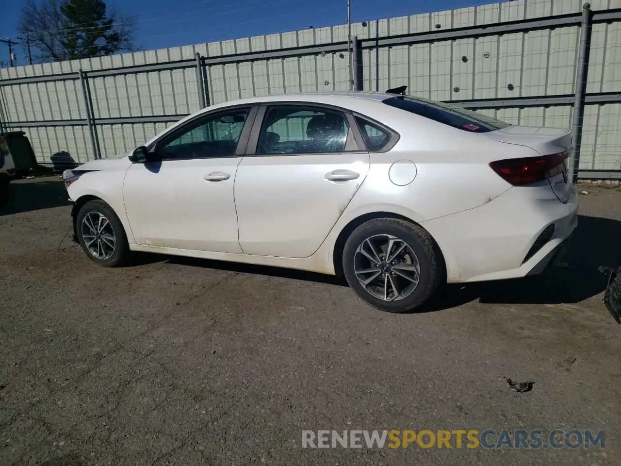2 Photograph of a damaged car 3KPF24AD5PE593952 KIA FORTE 2023