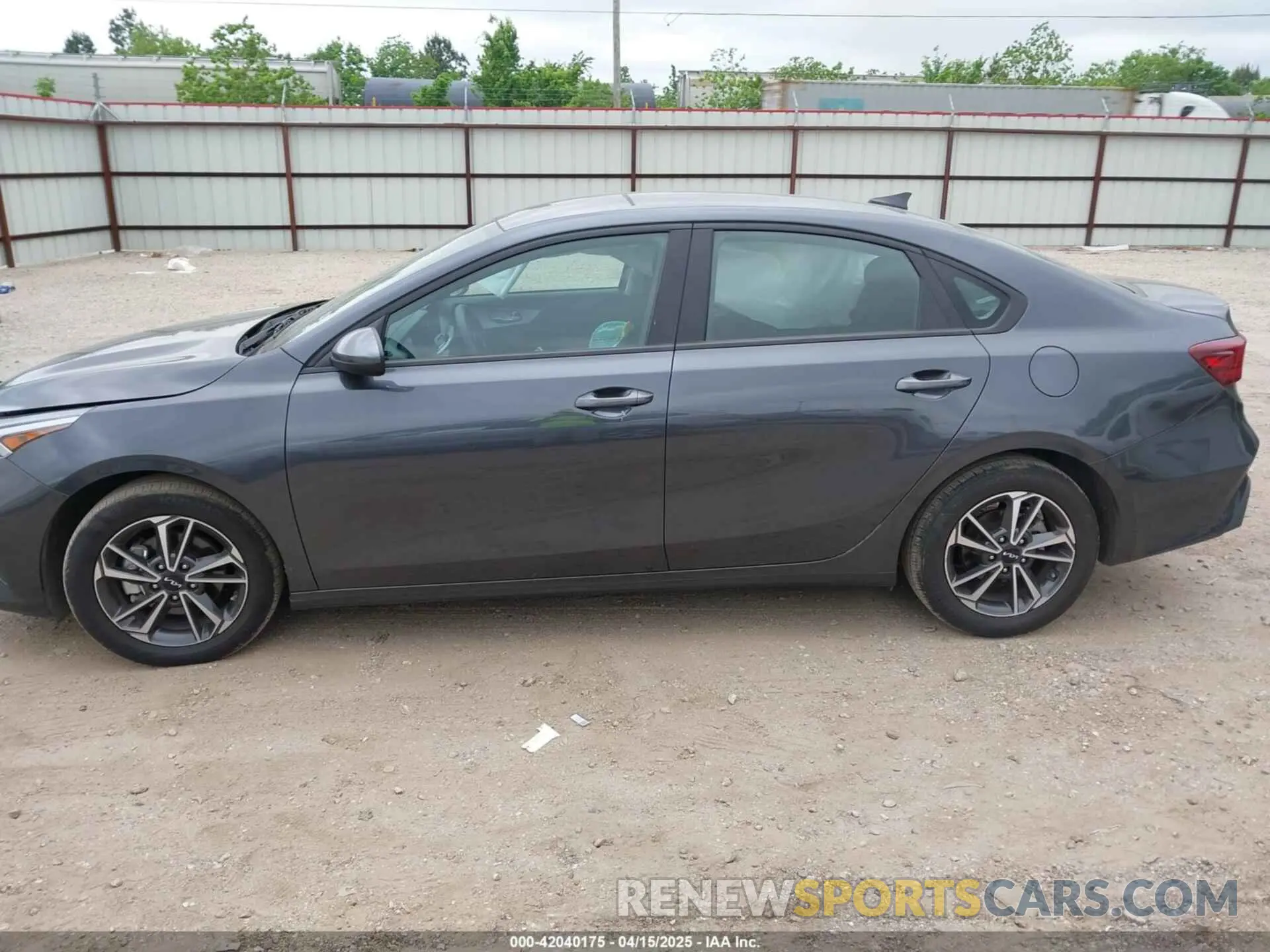 14 Photograph of a damaged car 3KPF24AD5PE596804 KIA FORTE 2023