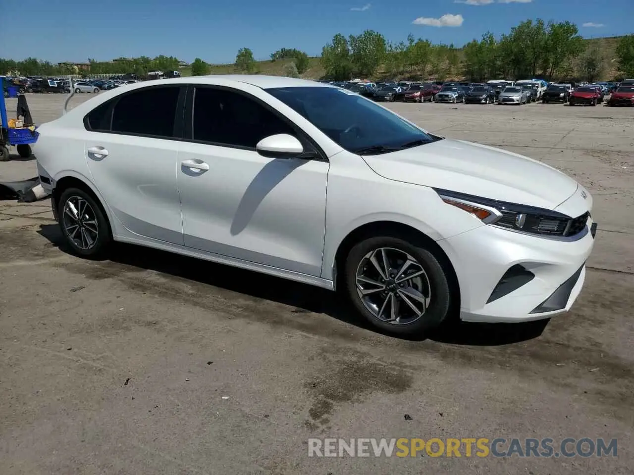 4 Photograph of a damaged car 3KPF24AD5PE645046 KIA FORTE 2023