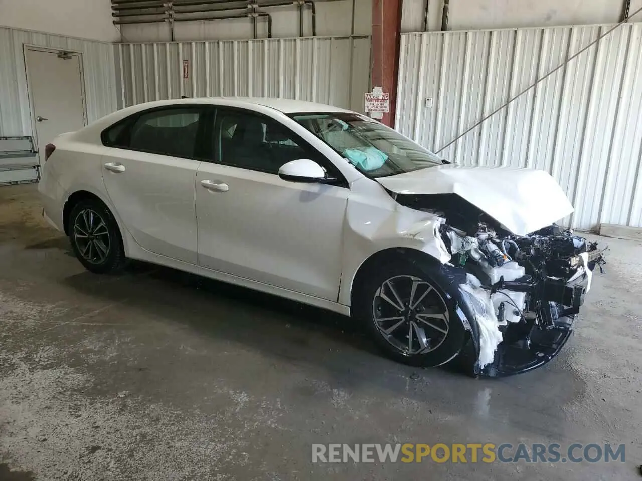 4 Photograph of a damaged car 3KPF24AD5PE646682 KIA FORTE 2023