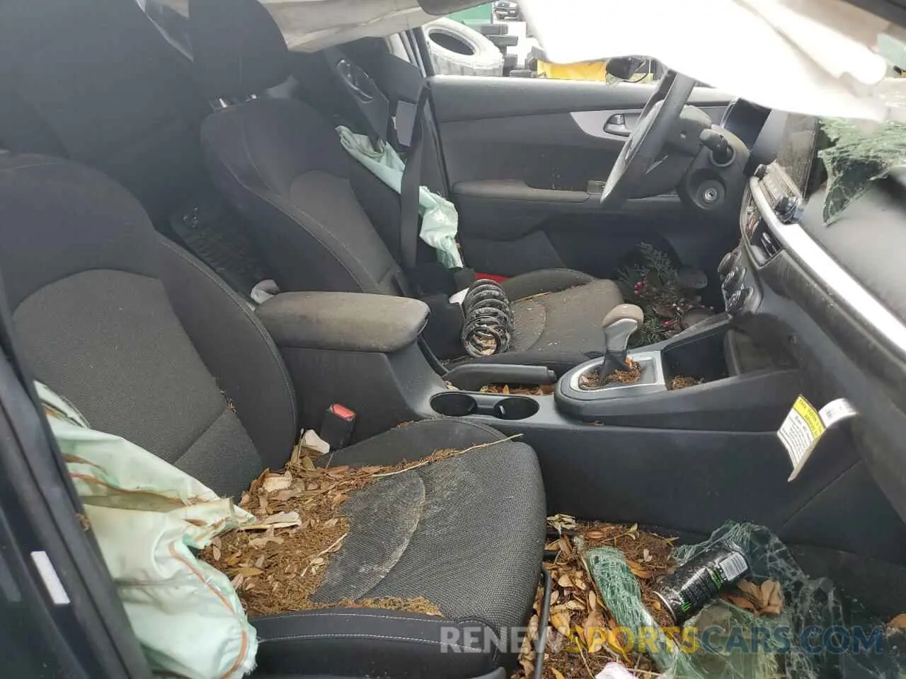 7 Photograph of a damaged car 3KPF24AD5PE652076 KIA FORTE 2023