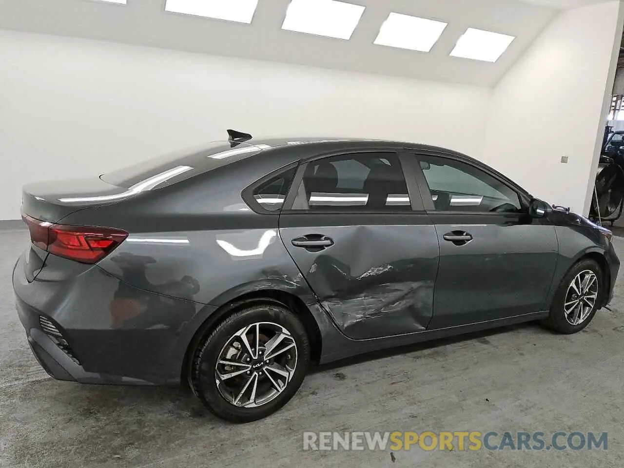 3 Photograph of a damaged car 3KPF24AD5PE671971 KIA FORTE 2023