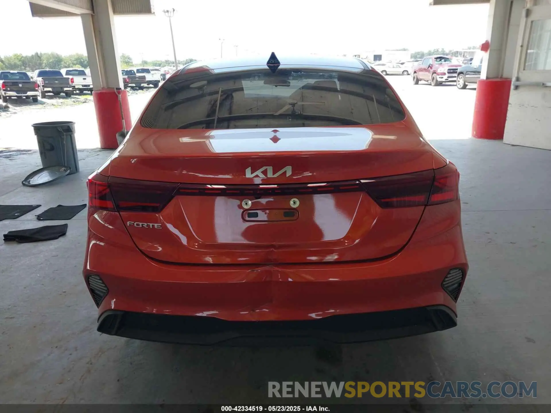 16 Photograph of a damaged car 3KPF24AD5PE677558 KIA FORTE 2023