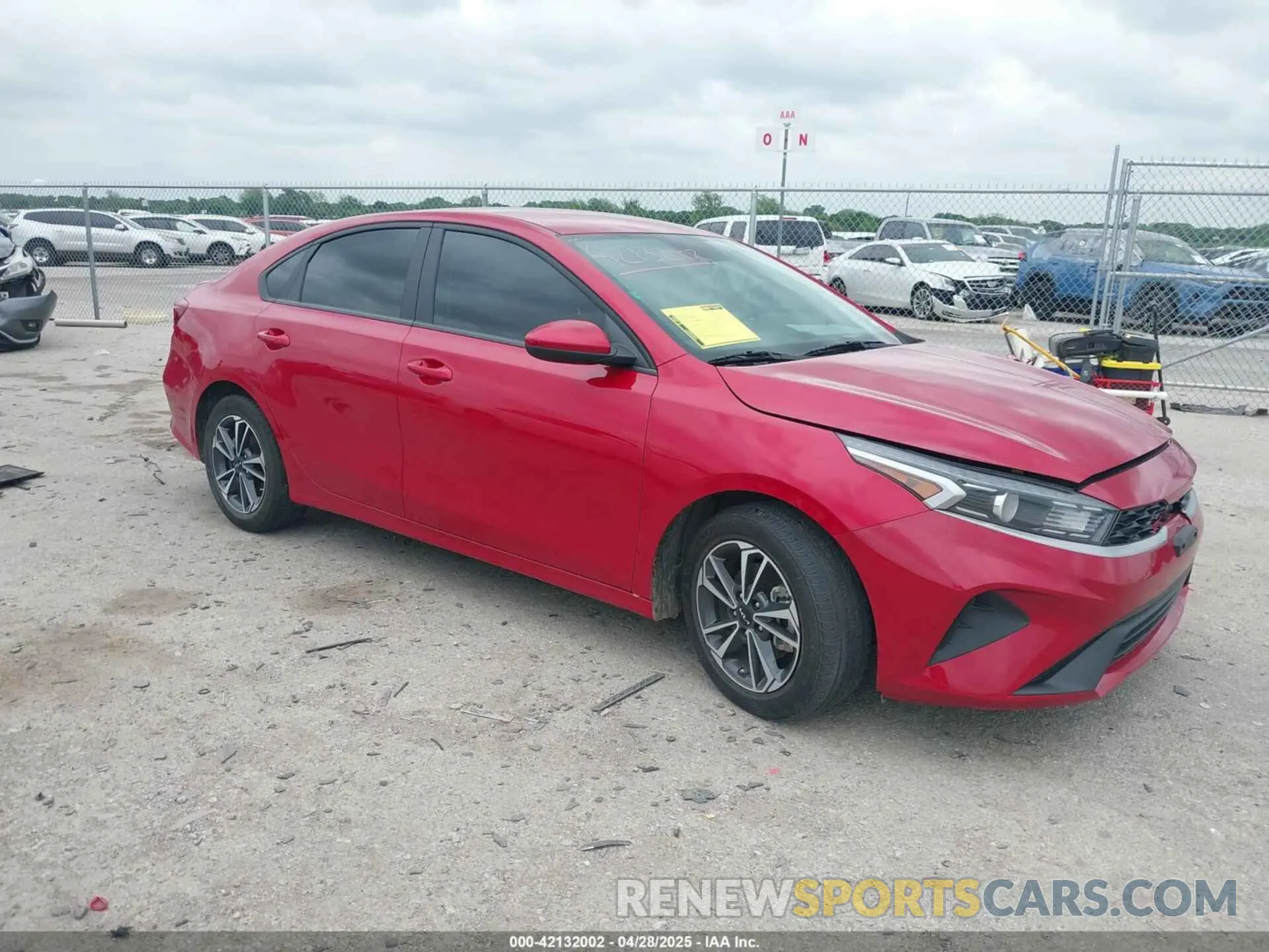 1 Photograph of a damaged car 3KPF24AD5PE682212 KIA FORTE 2023