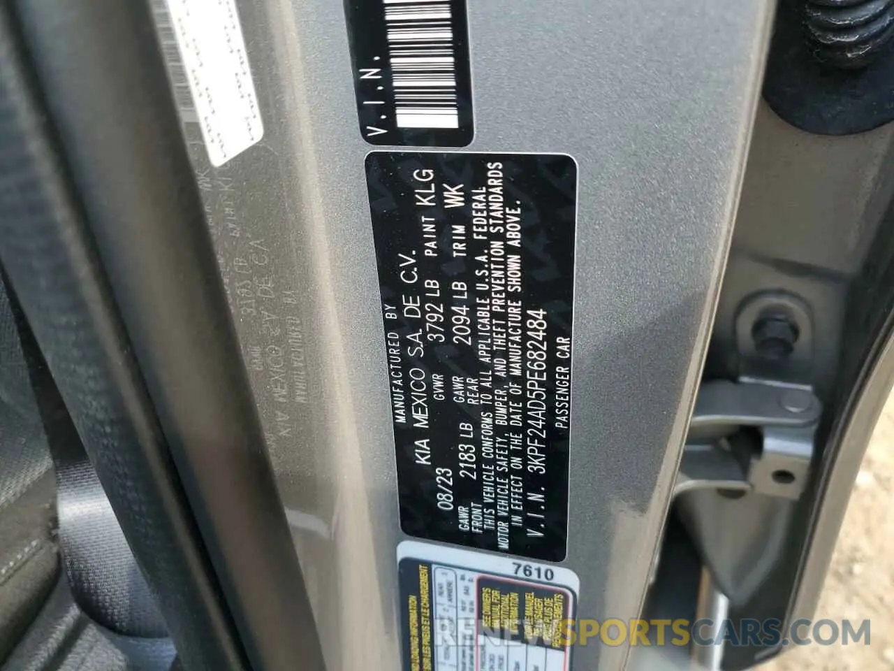 12 Photograph of a damaged car 3KPF24AD5PE682484 KIA FORTE 2023