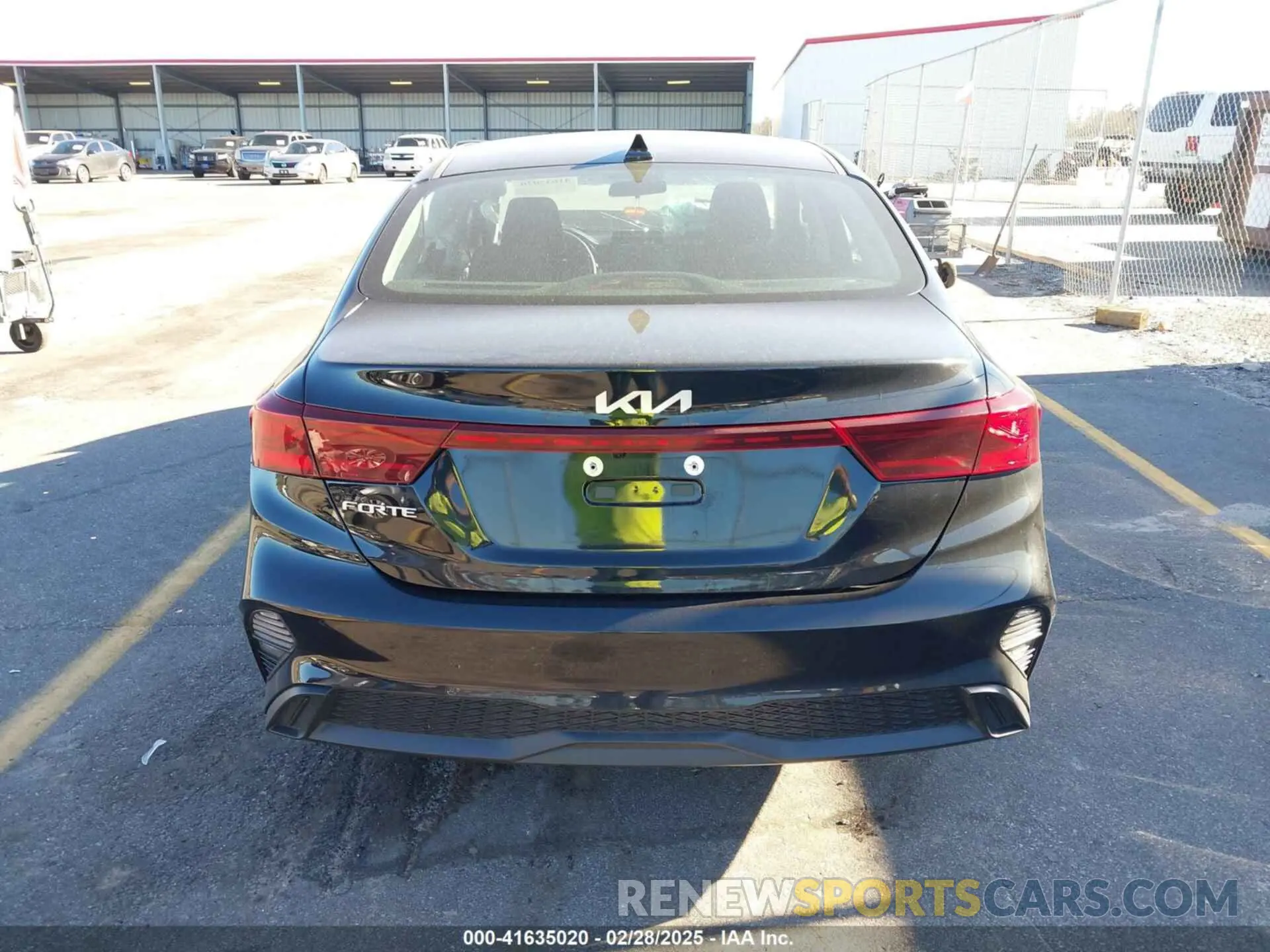 16 Photograph of a damaged car 3KPF24AD5PE689578 KIA FORTE 2023