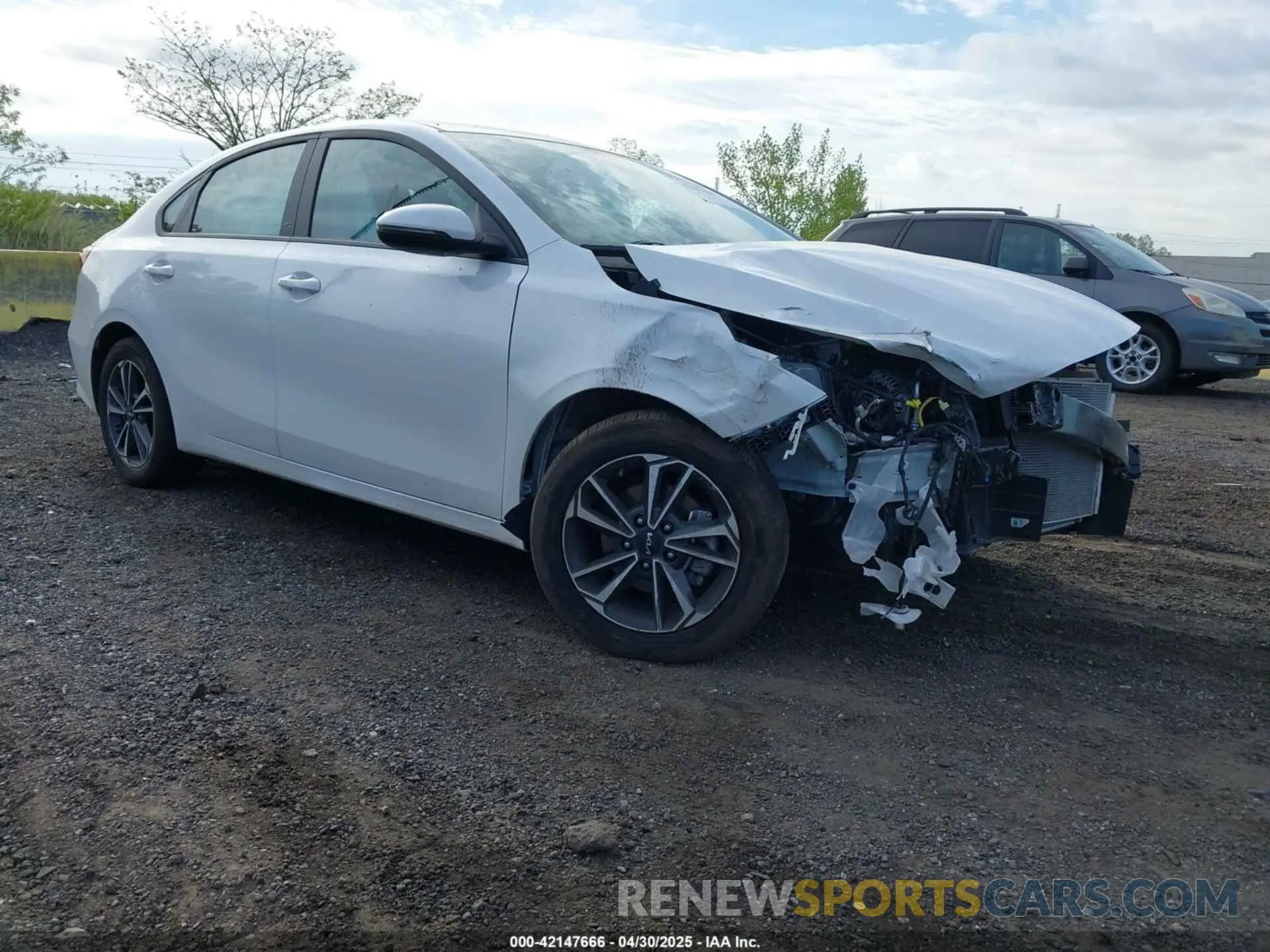 1 Photograph of a damaged car 3KPF24AD5PE690620 KIA FORTE 2023
