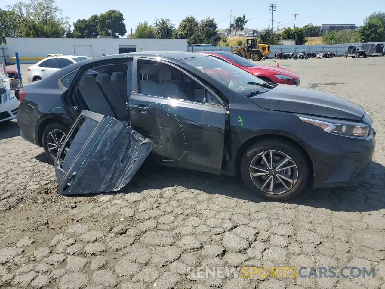 4 Photograph of a damaged car 3KPF24AD6PE507421 KIA FORTE 2023