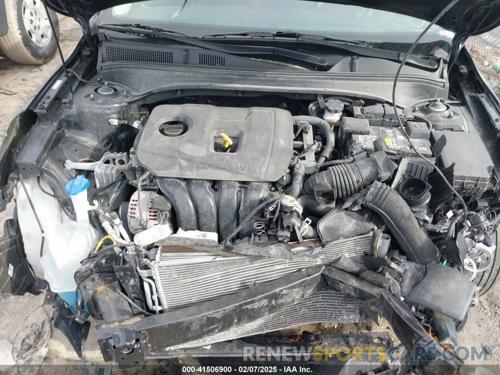 10 Photograph of a damaged car 3KPF24AD6PE511503 KIA FORTE 2023