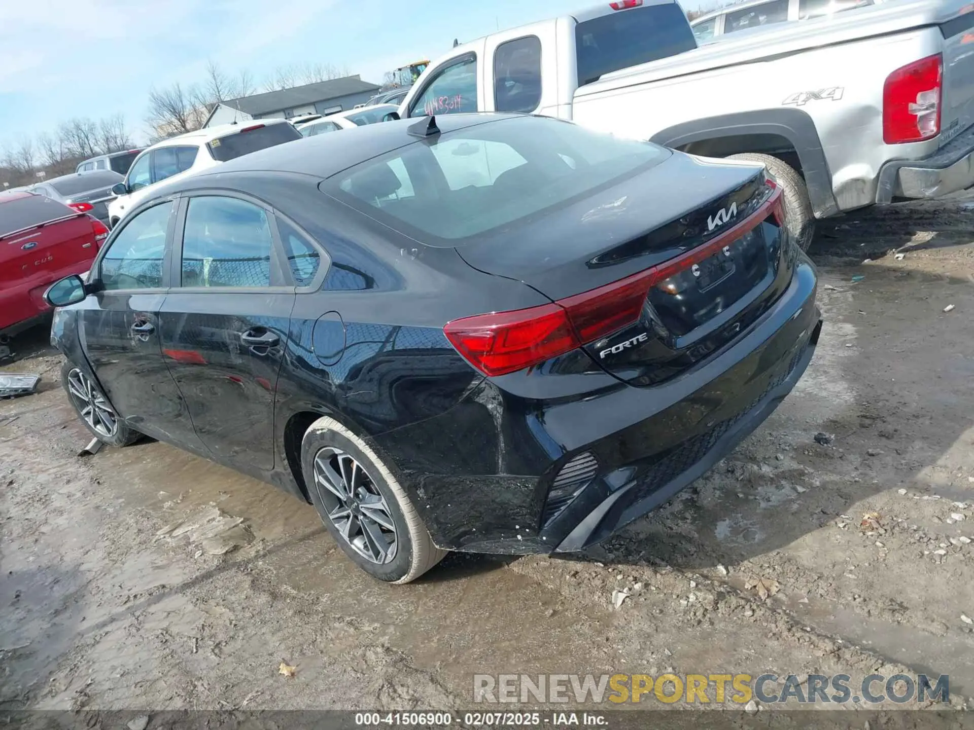 3 Photograph of a damaged car 3KPF24AD6PE511503 KIA FORTE 2023