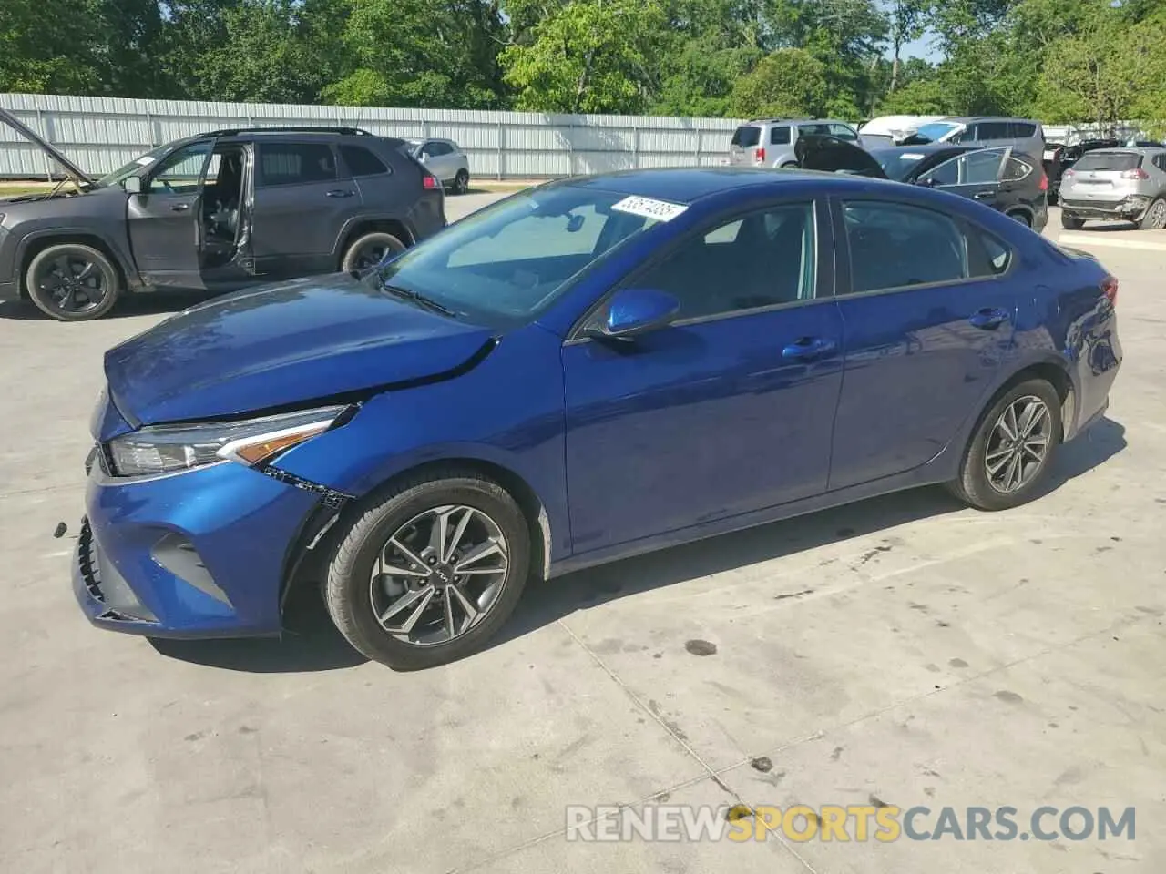 1 Photograph of a damaged car 3KPF24AD6PE530956 KIA FORTE 2023