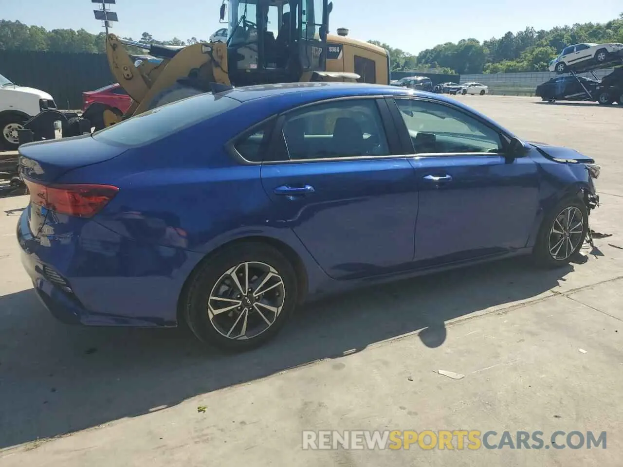 3 Photograph of a damaged car 3KPF24AD6PE530956 KIA FORTE 2023