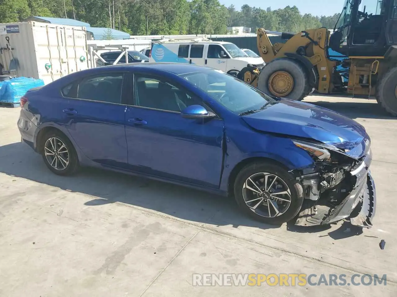 4 Photograph of a damaged car 3KPF24AD6PE530956 KIA FORTE 2023