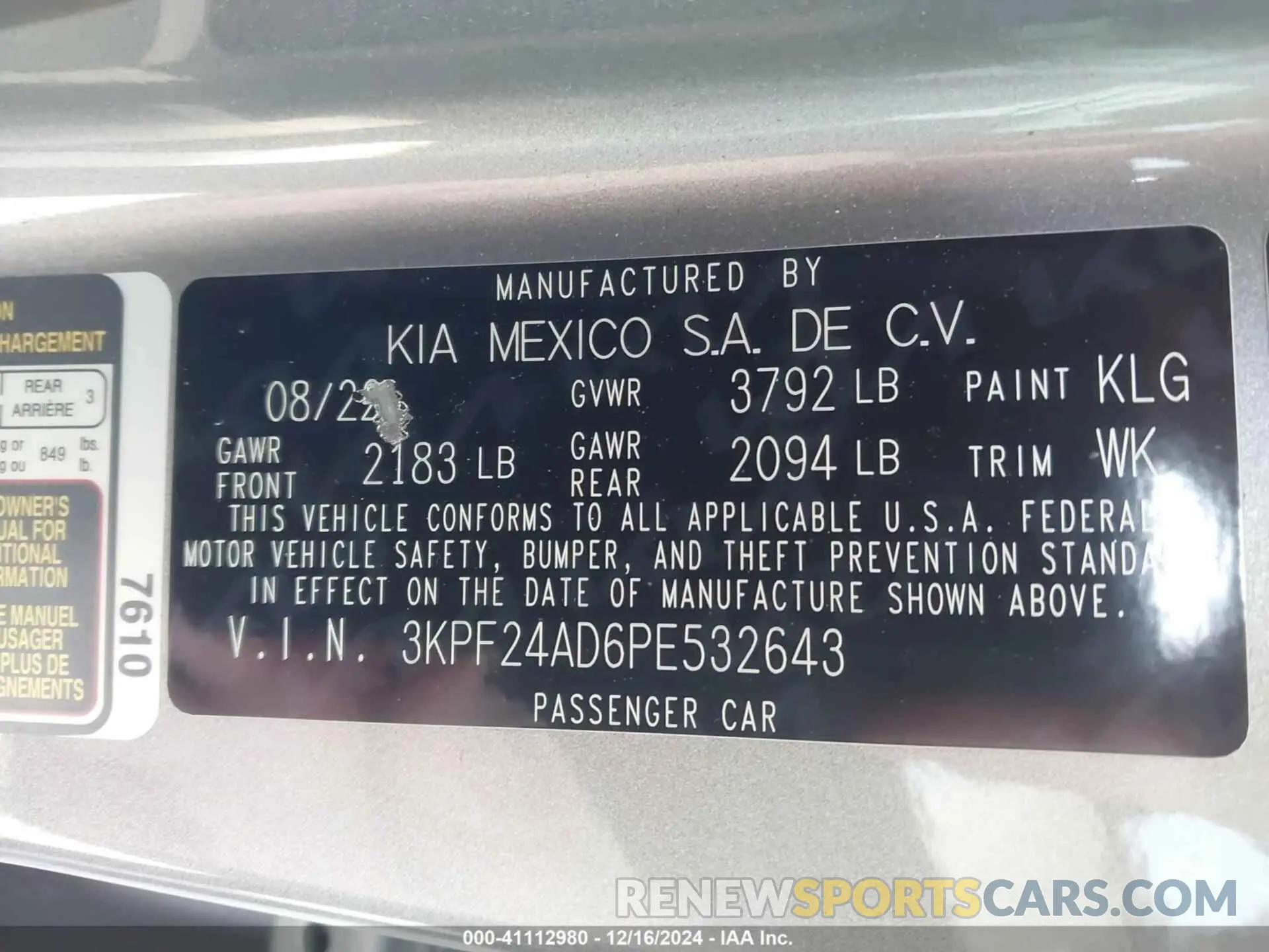 9 Photograph of a damaged car 3KPF24AD6PE532643 KIA FORTE 2023