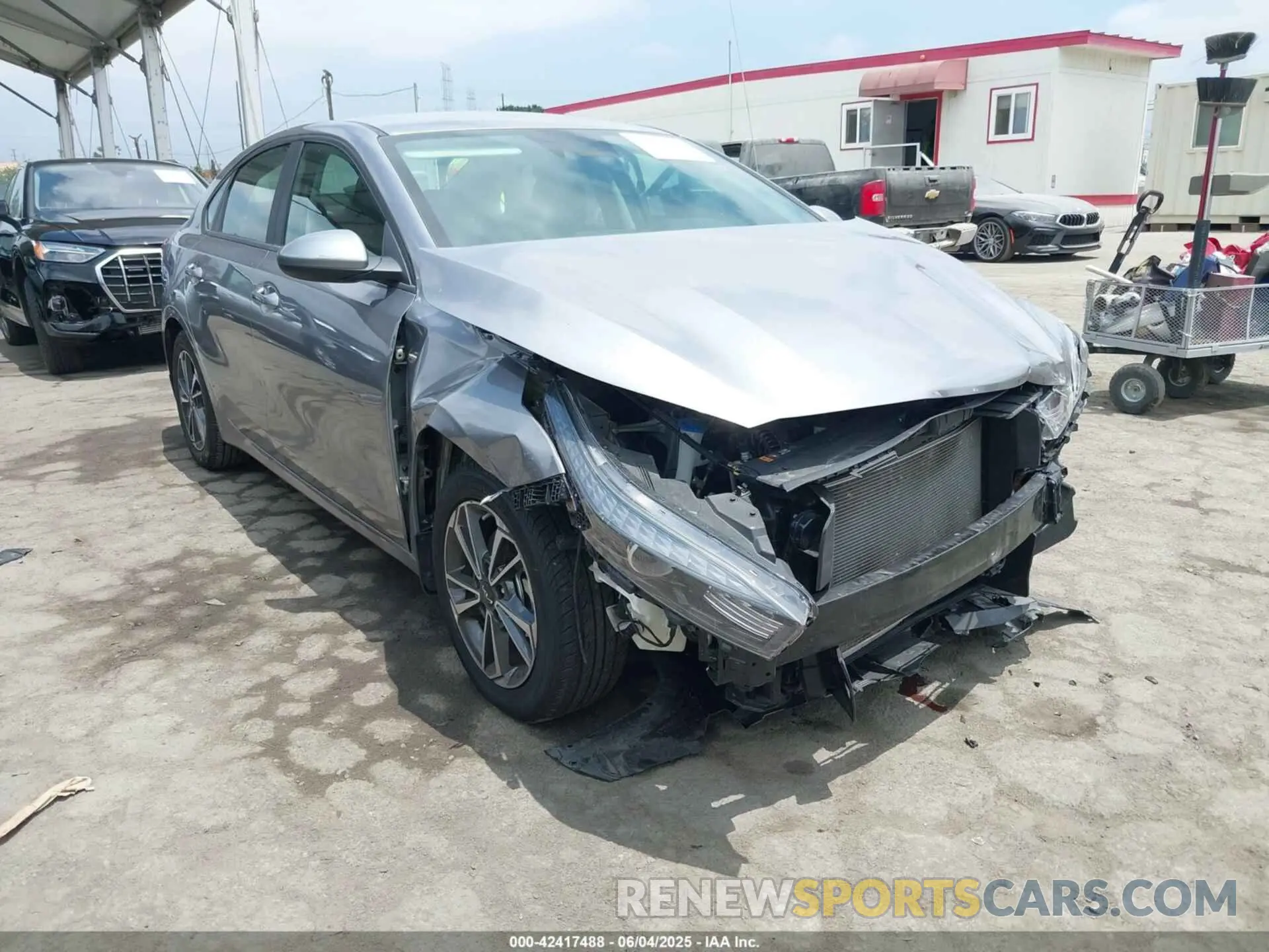 1 Photograph of a damaged car 3KPF24AD6PE537020 KIA FORTE 2023