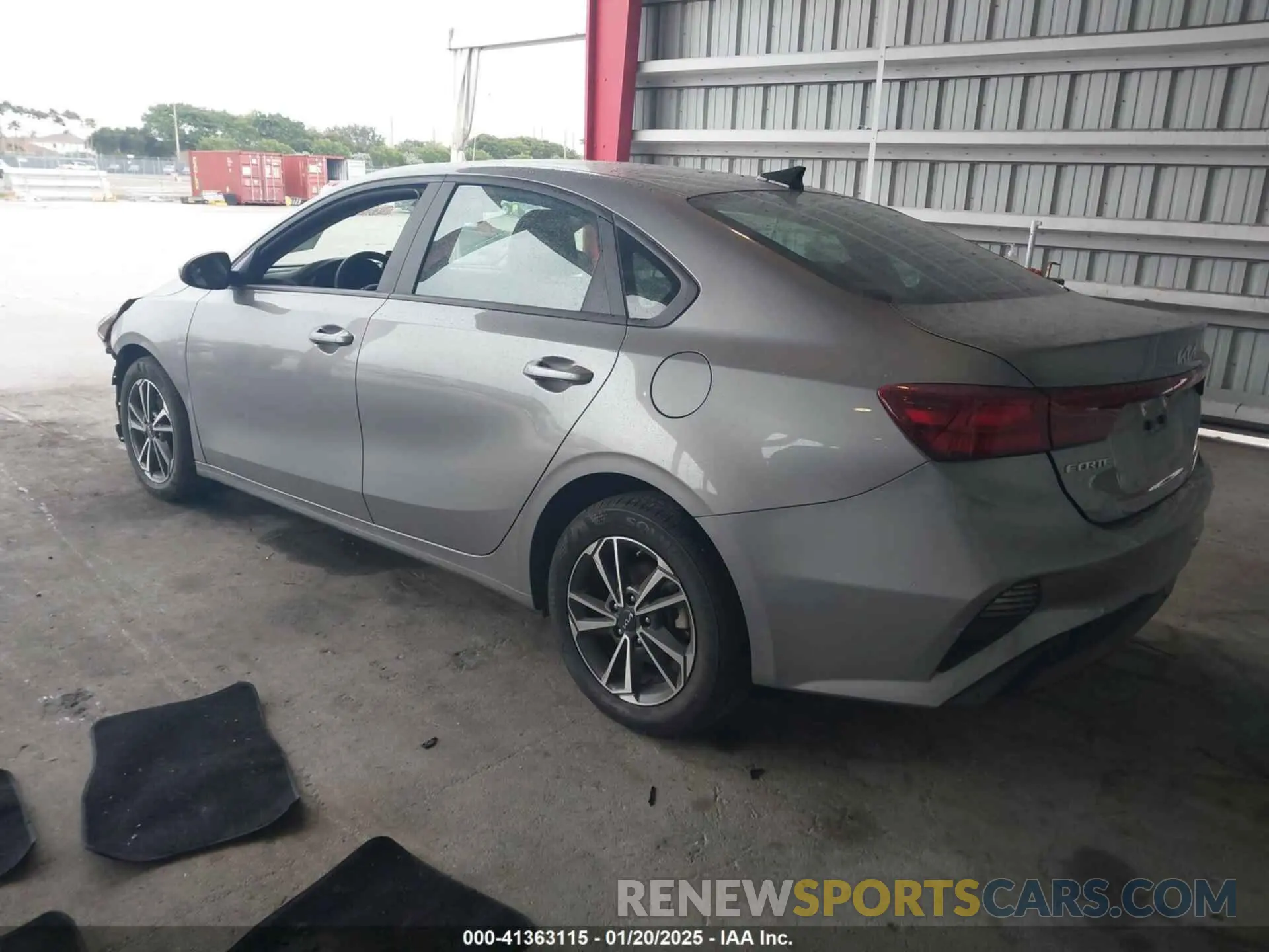 3 Photograph of a damaged car 3KPF24AD6PE571796 KIA FORTE 2023