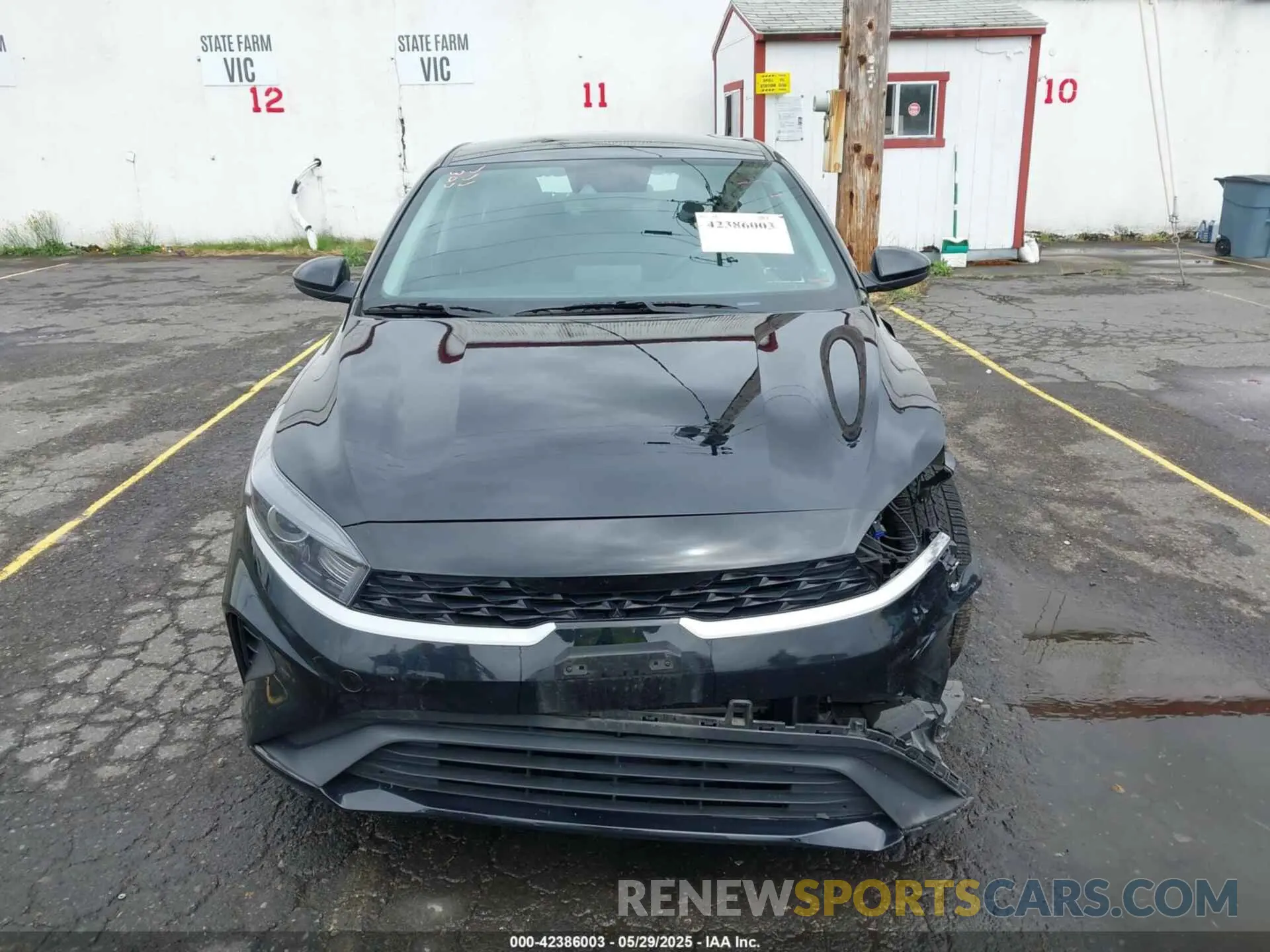 13 Photograph of a damaged car 3KPF24AD6PE578909 KIA FORTE 2023