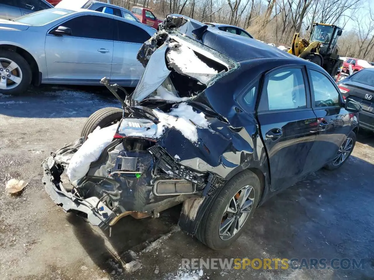 3 Photograph of a damaged car 3KPF24AD6PE583415 KIA FORTE 2023