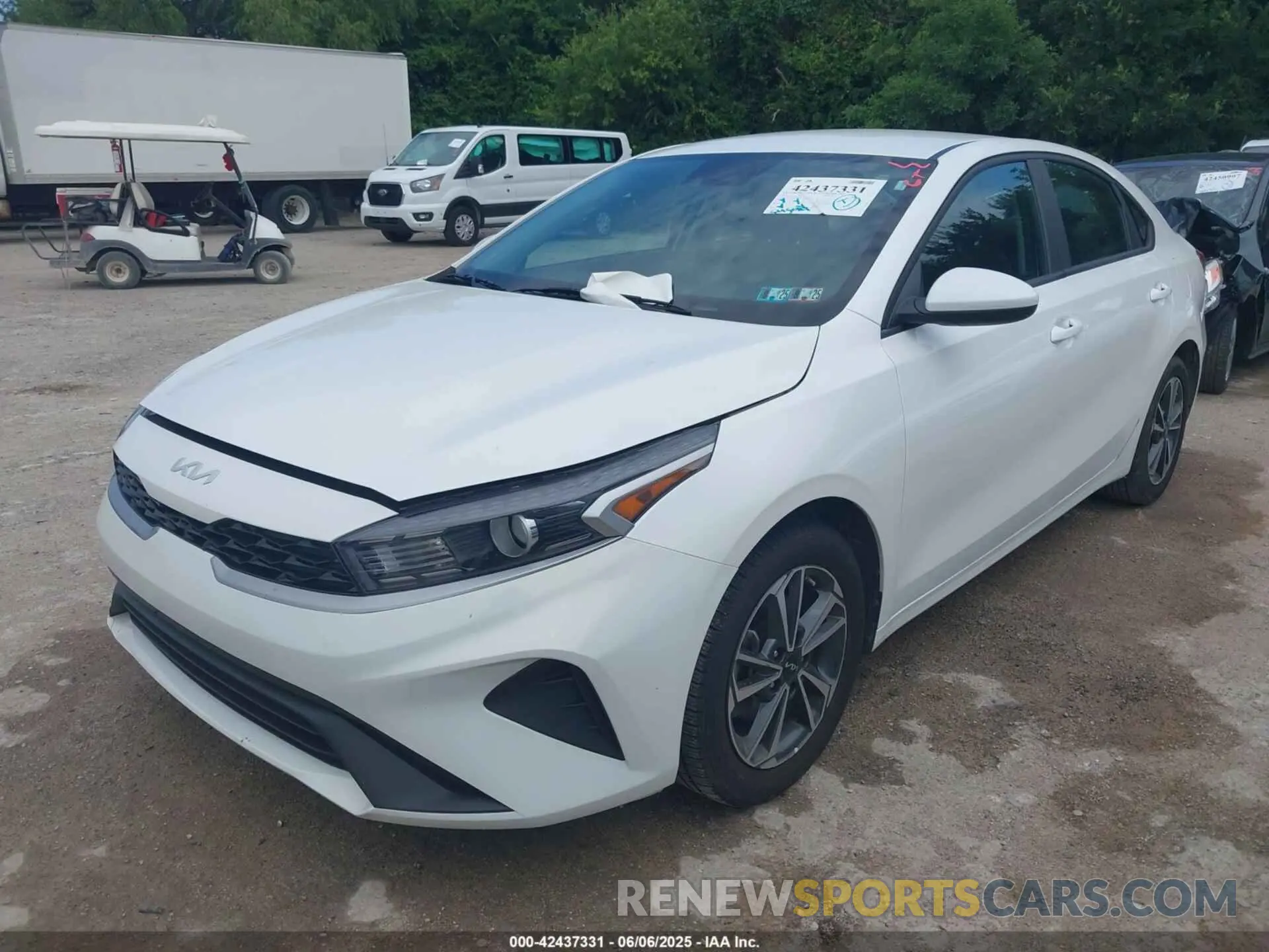2 Photograph of a damaged car 3KPF24AD6PE585357 KIA FORTE 2023