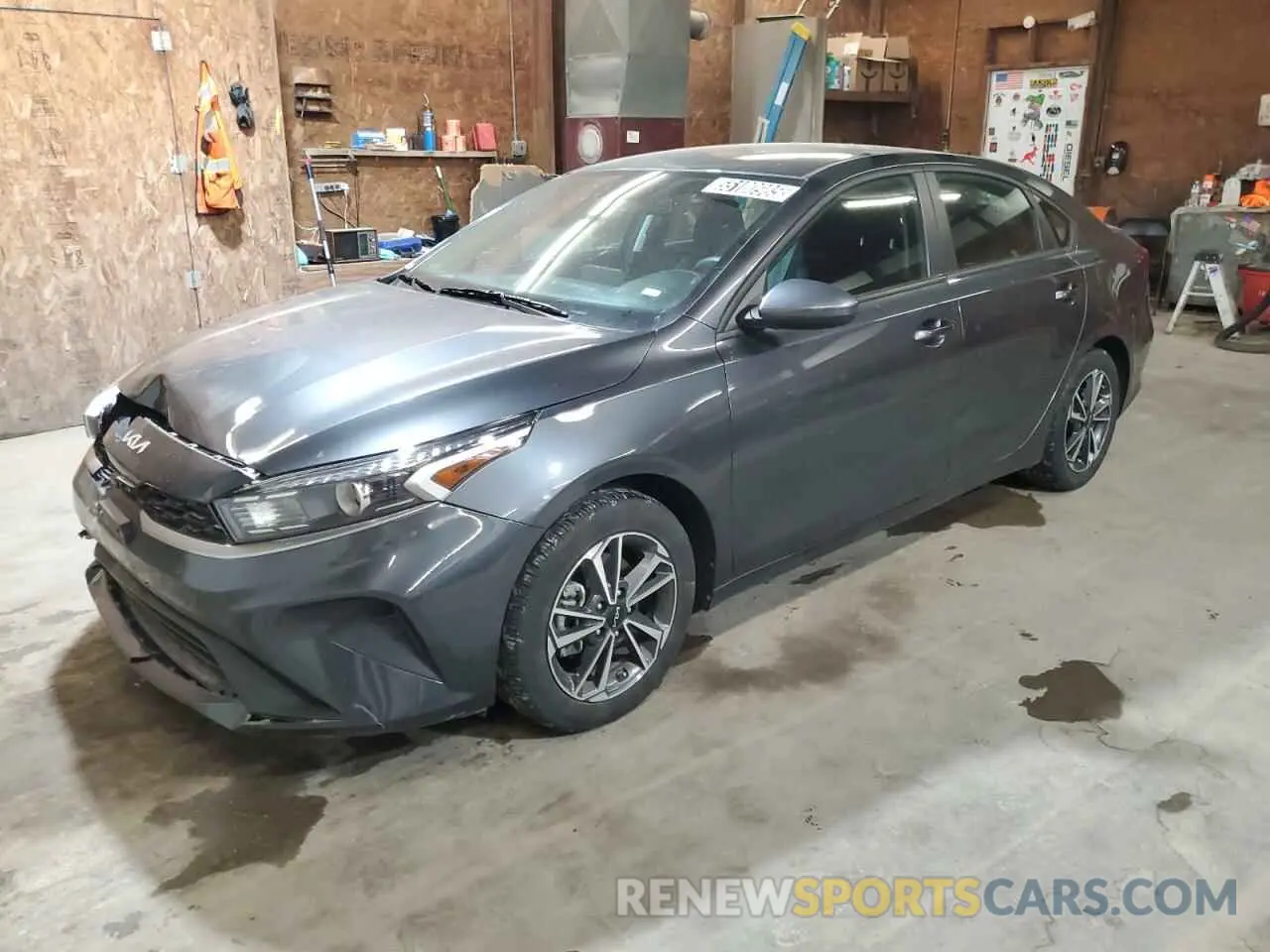 1 Photograph of a damaged car 3KPF24AD6PE587674 KIA FORTE 2023