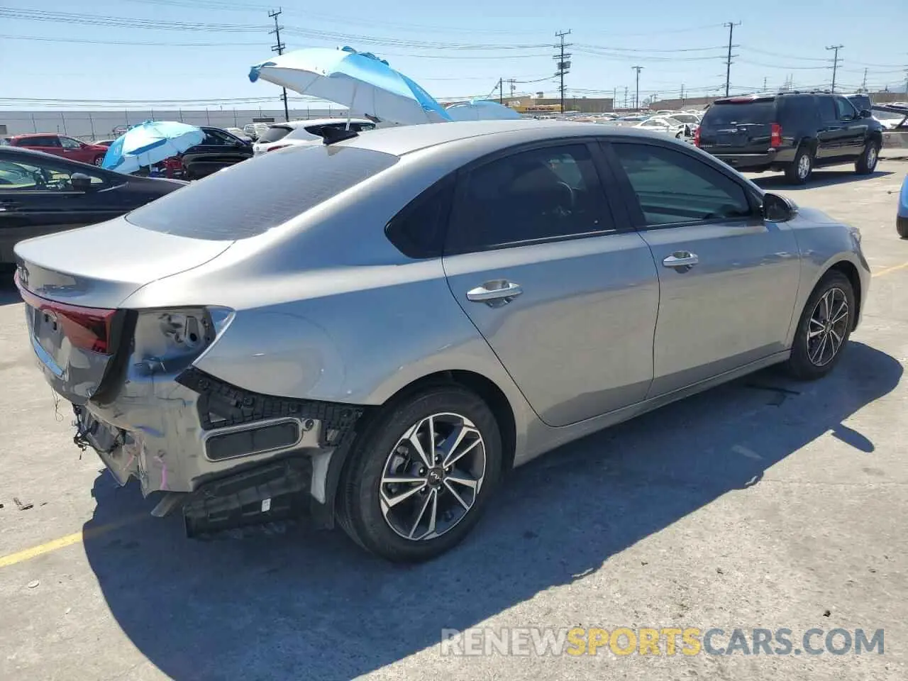 3 Photograph of a damaged car 3KPF24AD6PE608393 KIA FORTE 2023
