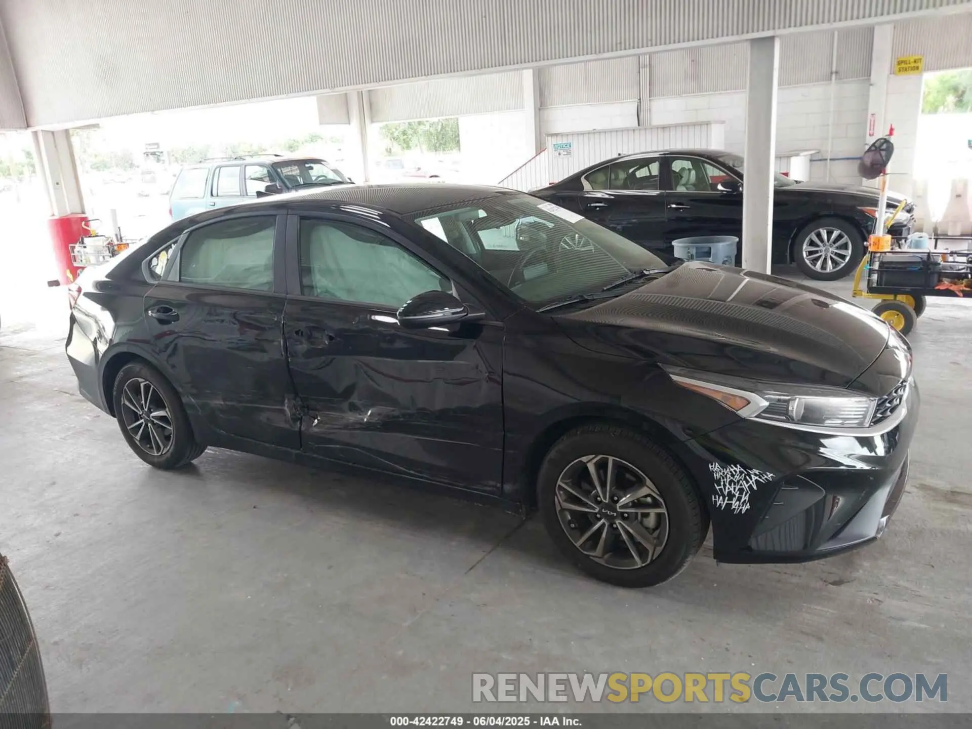 13 Photograph of a damaged car 3KPF24AD6PE619958 KIA FORTE 2023