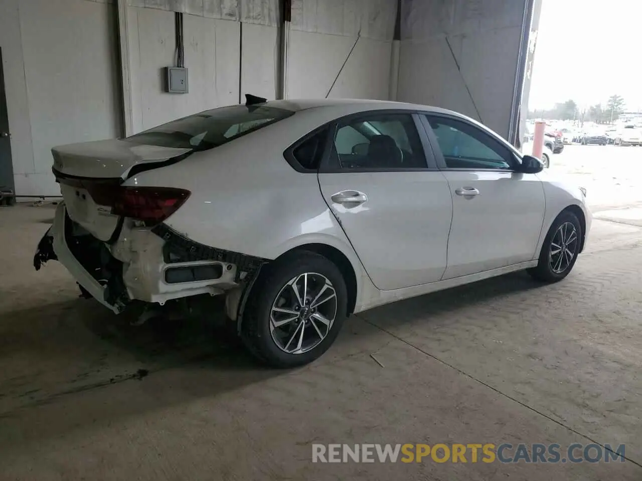 3 Photograph of a damaged car 3KPF24AD6PE631320 KIA FORTE 2023