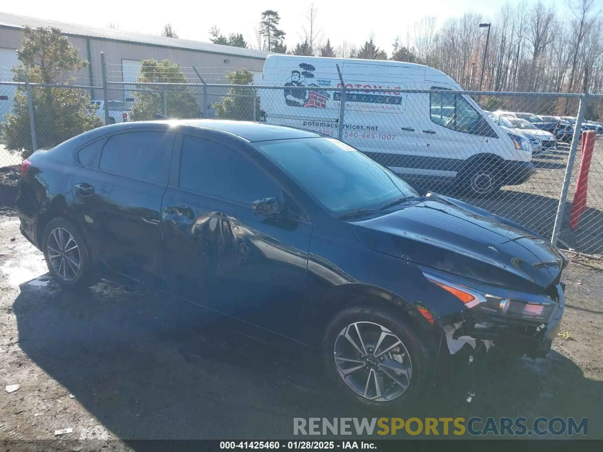 1 Photograph of a damaged car 3KPF24AD6PE675270 KIA FORTE 2023