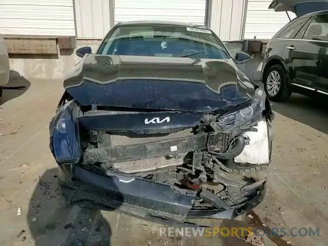 10 Photograph of a damaged car 3KPF24AD6PE676645 KIA FORTE 2023