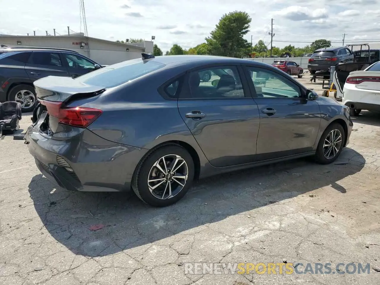 3 Photograph of a damaged car 3KPF24AD6PE685510 KIA FORTE 2023