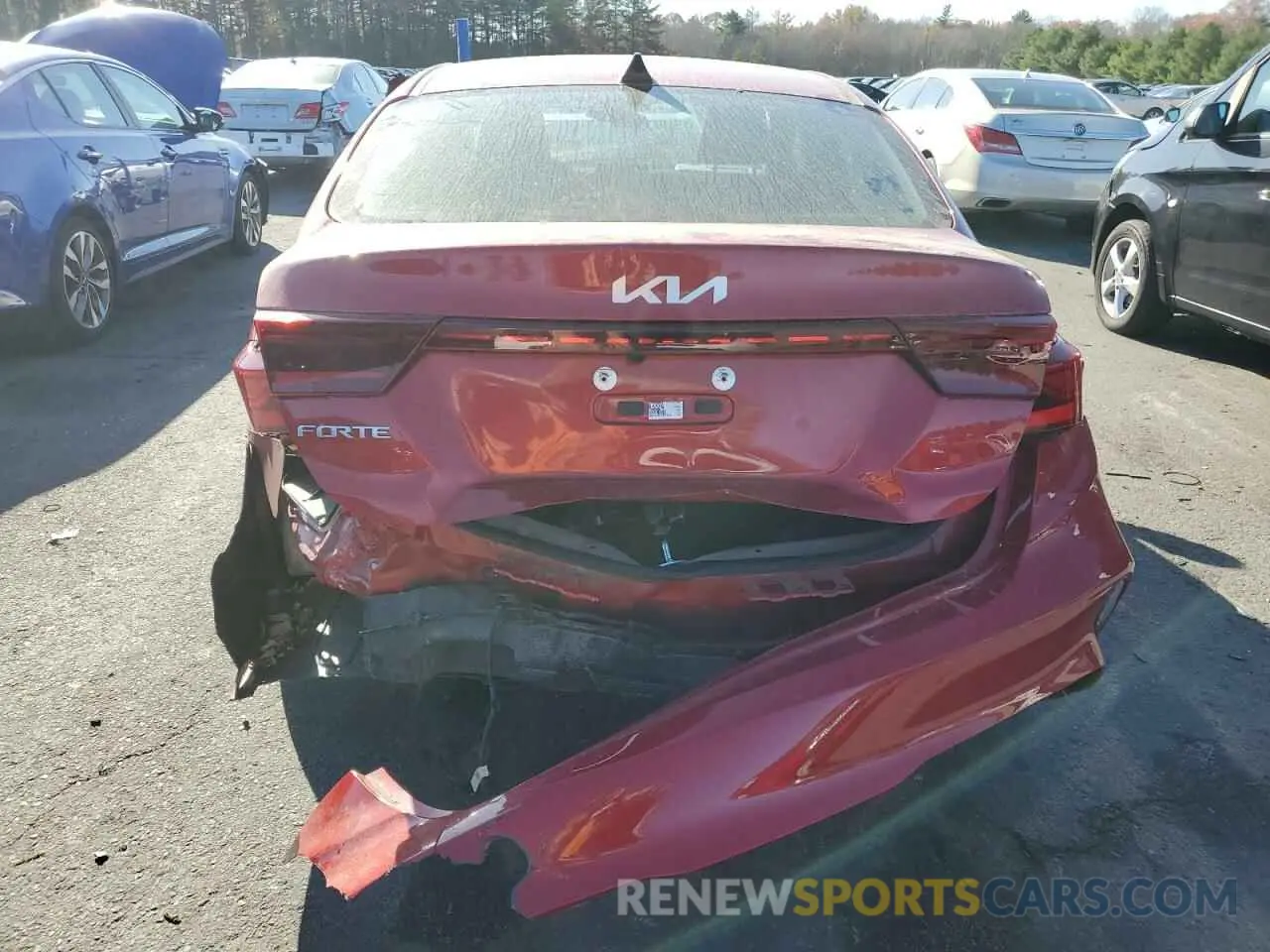 6 Photograph of a damaged car 3KPF24AD7PE552190 KIA FORTE 2023