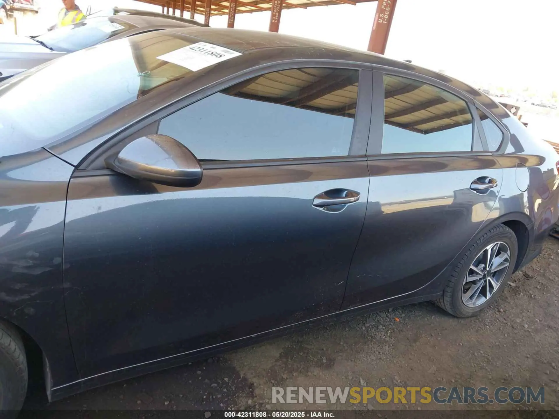 14 Photograph of a damaged car 3KPF24AD7PE587537 KIA FORTE 2023