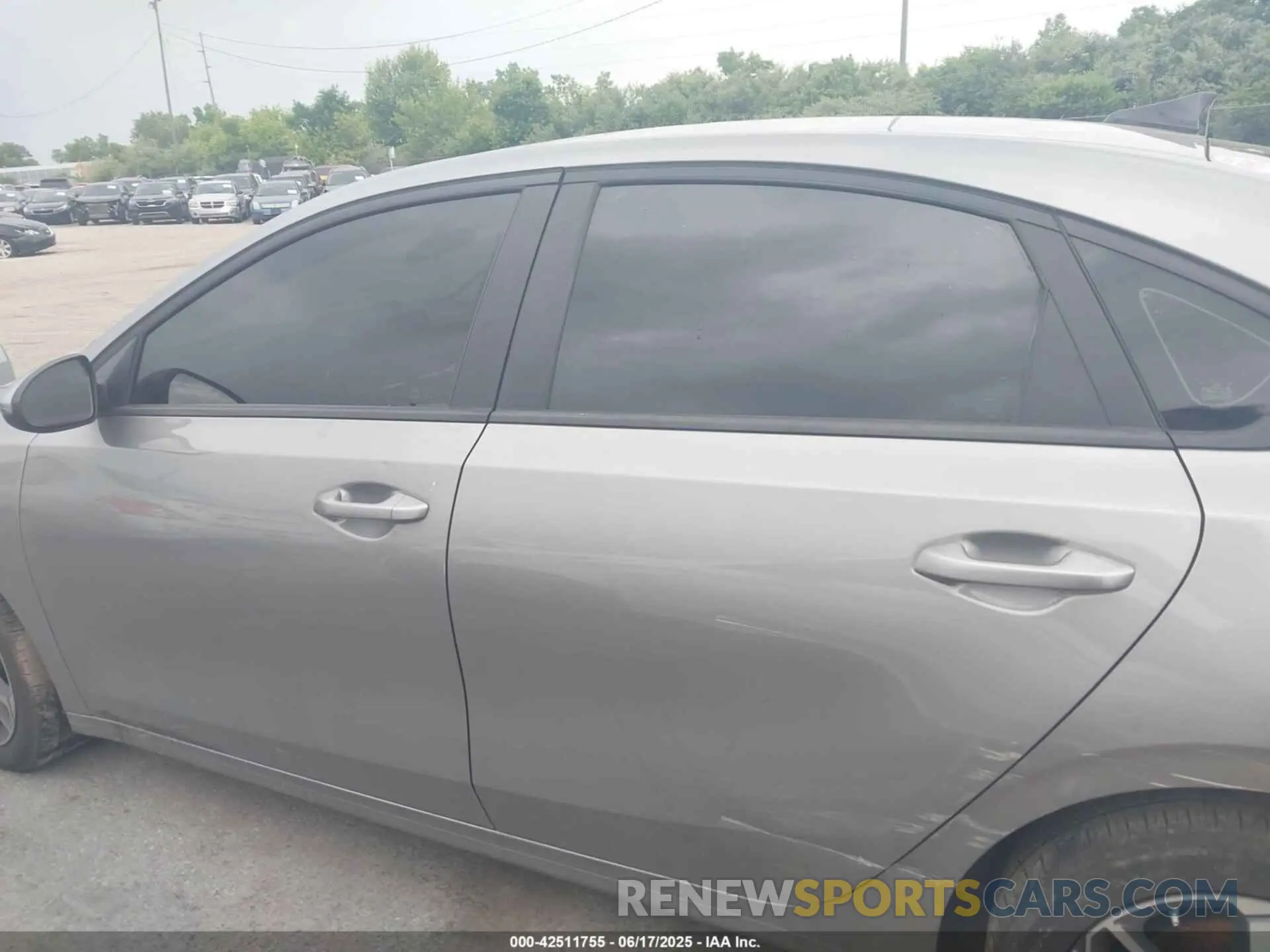 13 Photograph of a damaged car 3KPF24AD7PE603915 KIA FORTE 2023