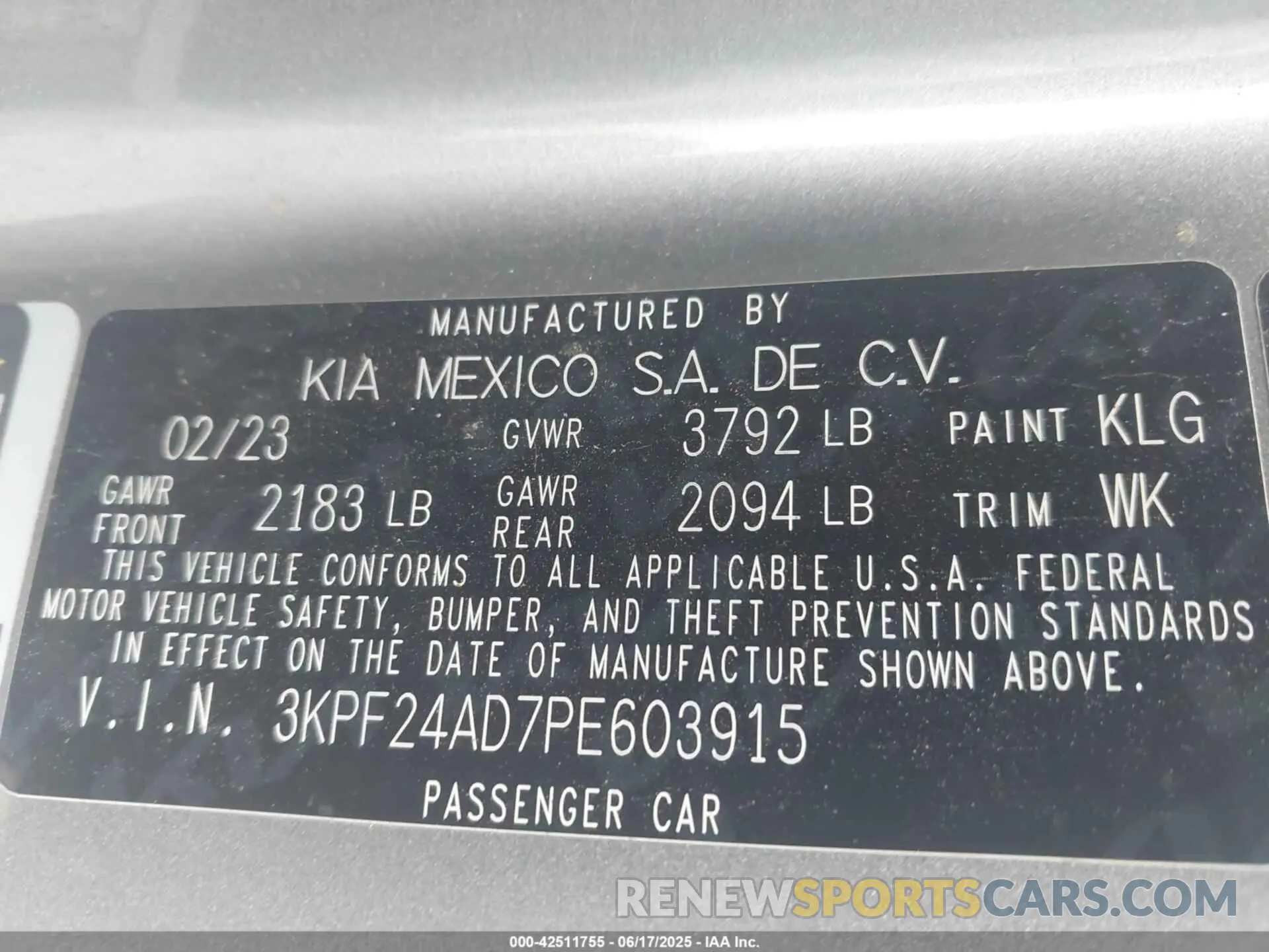 9 Photograph of a damaged car 3KPF24AD7PE603915 KIA FORTE 2023