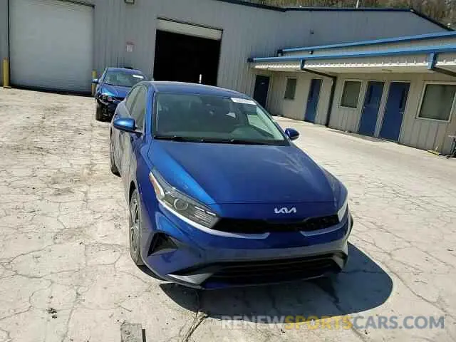 10 Photograph of a damaged car 3KPF24AD7PE628894 KIA FORTE 2023