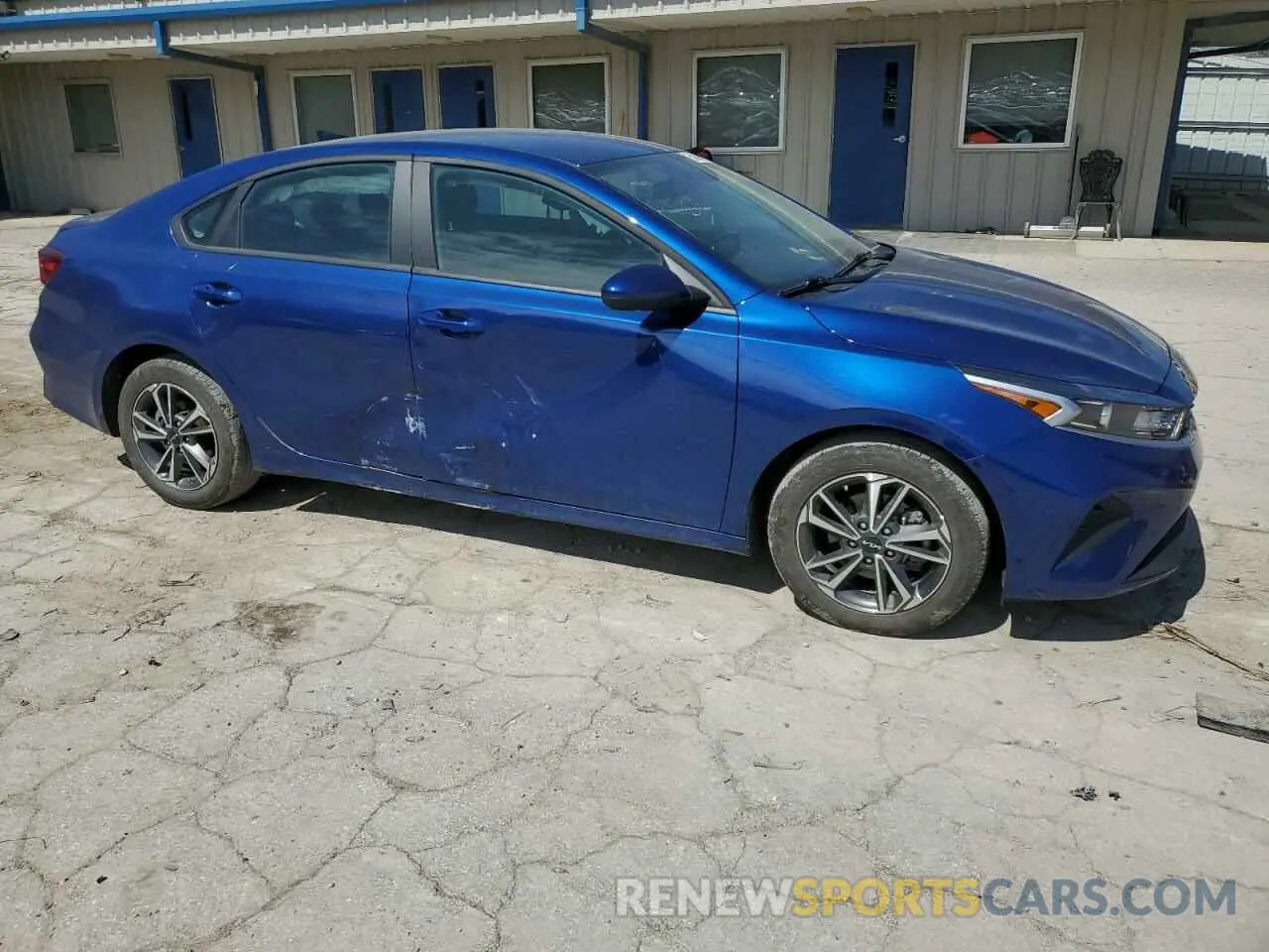4 Photograph of a damaged car 3KPF24AD7PE628894 KIA FORTE 2023