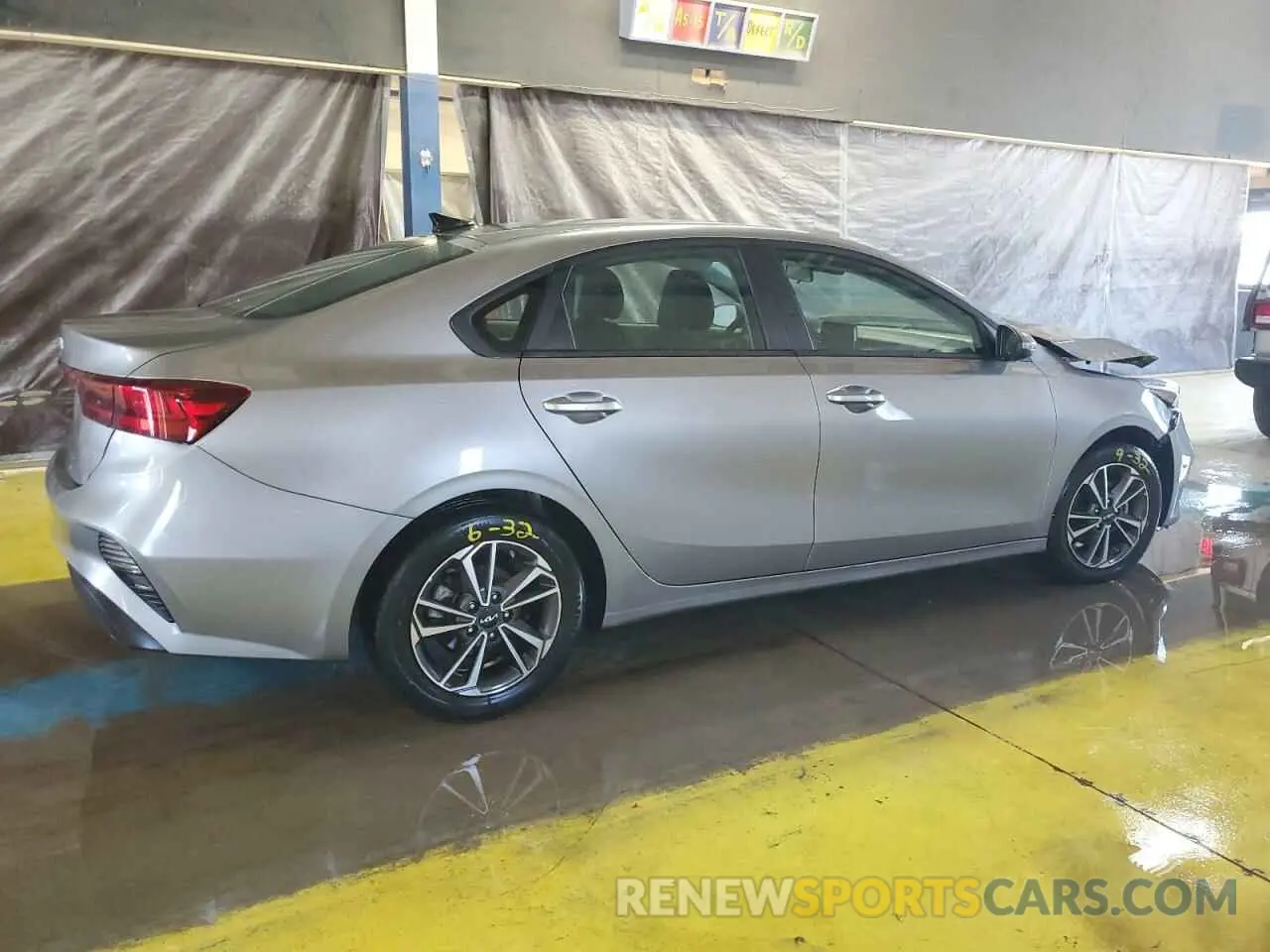 3 Photograph of a damaged car 3KPF24AD7PE629544 KIA FORTE 2023