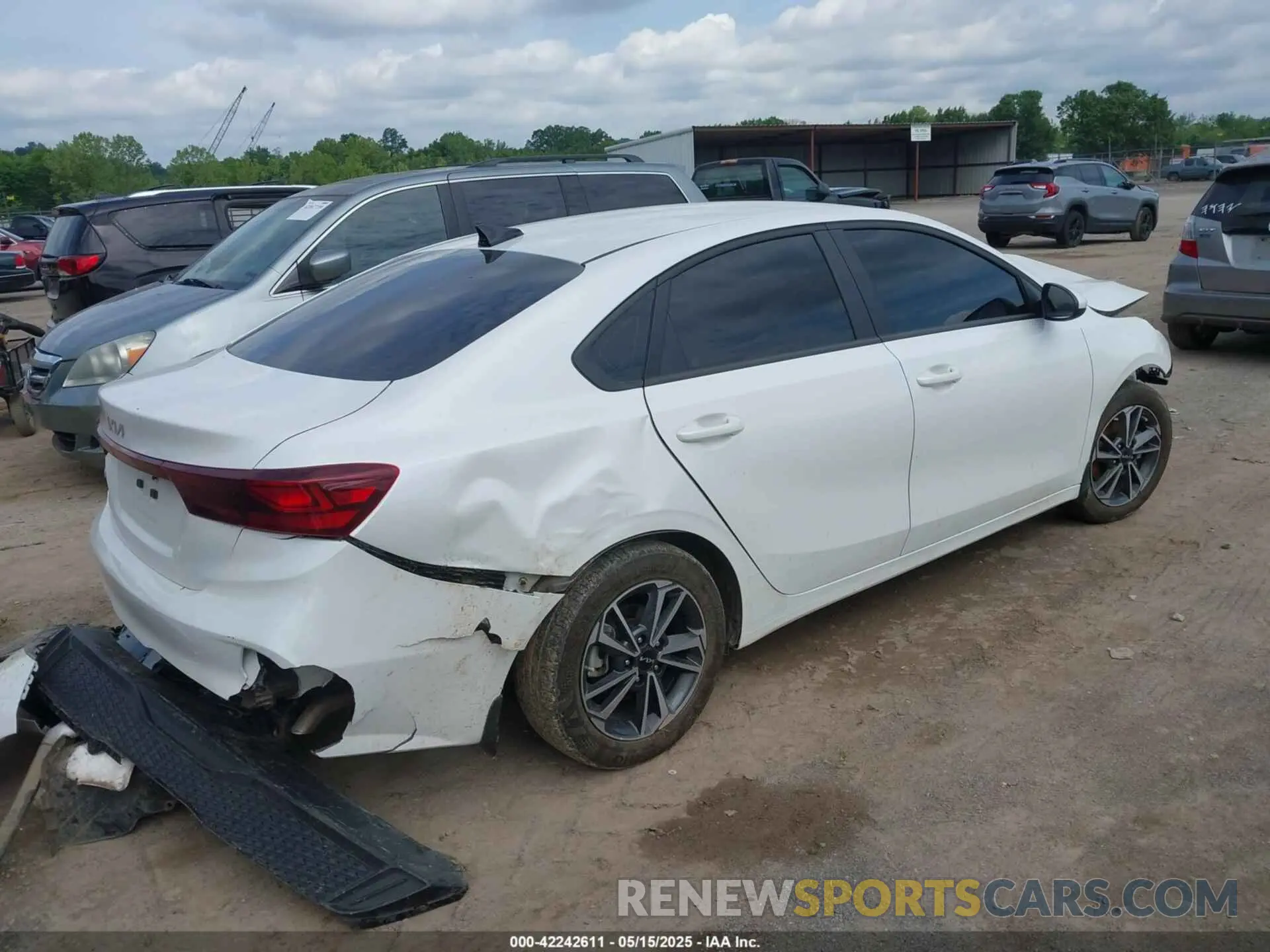 4 Photograph of a damaged car 3KPF24AD7PE641760 KIA FORTE 2023
