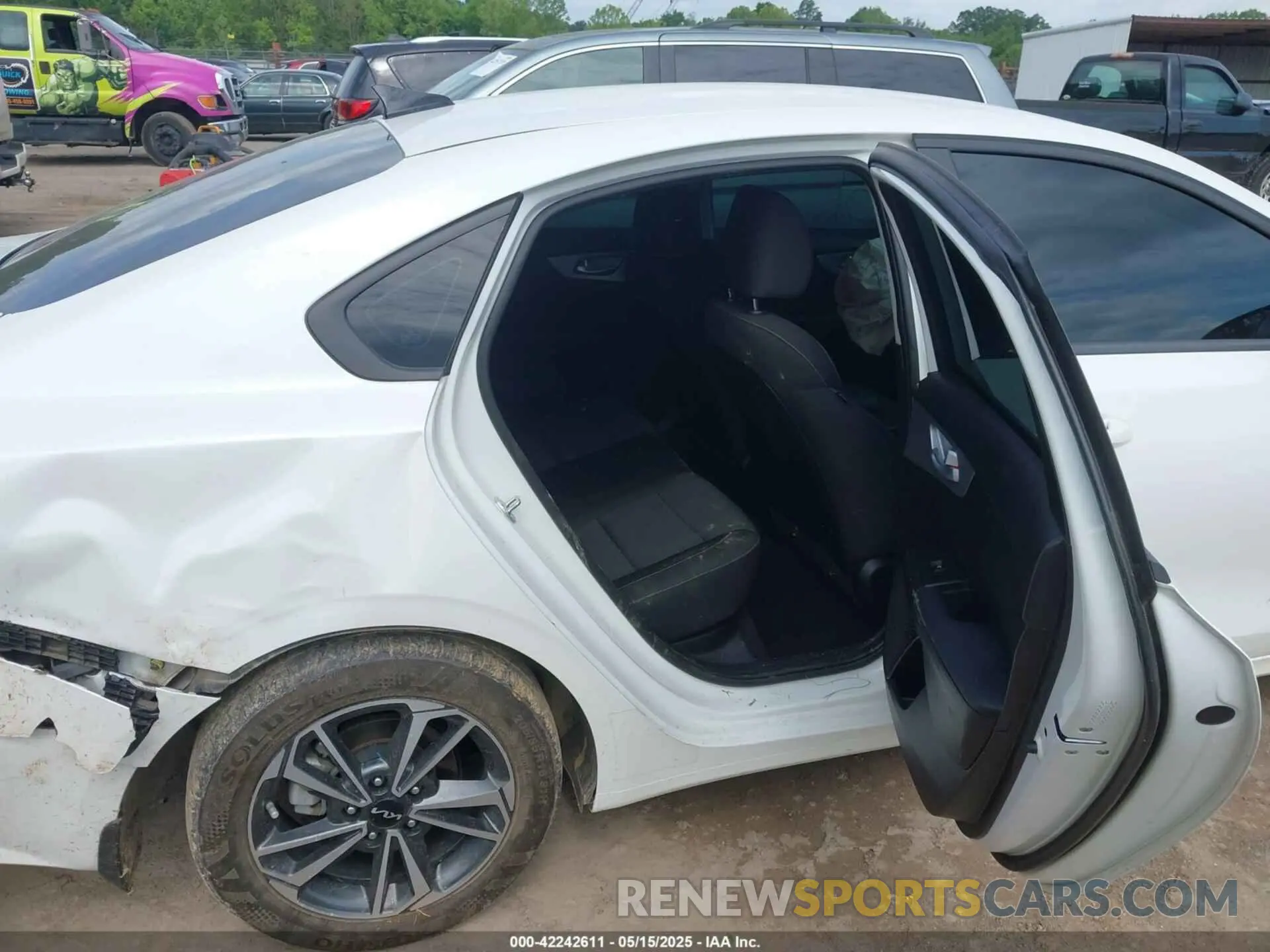 8 Photograph of a damaged car 3KPF24AD7PE641760 KIA FORTE 2023
