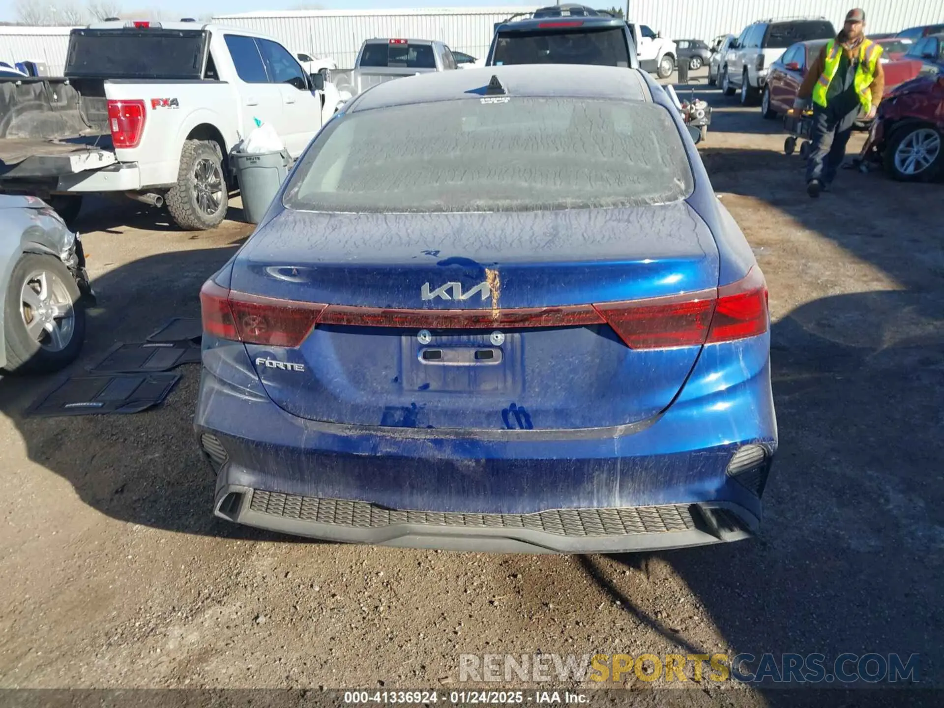 16 Photograph of a damaged car 3KPF24AD7PE648269 KIA FORTE 2023