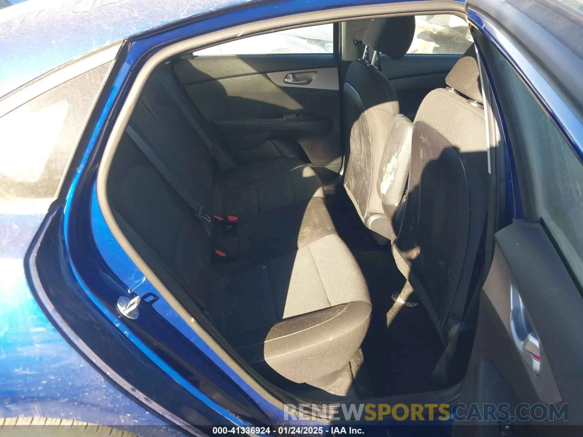 8 Photograph of a damaged car 3KPF24AD7PE648269 KIA FORTE 2023
