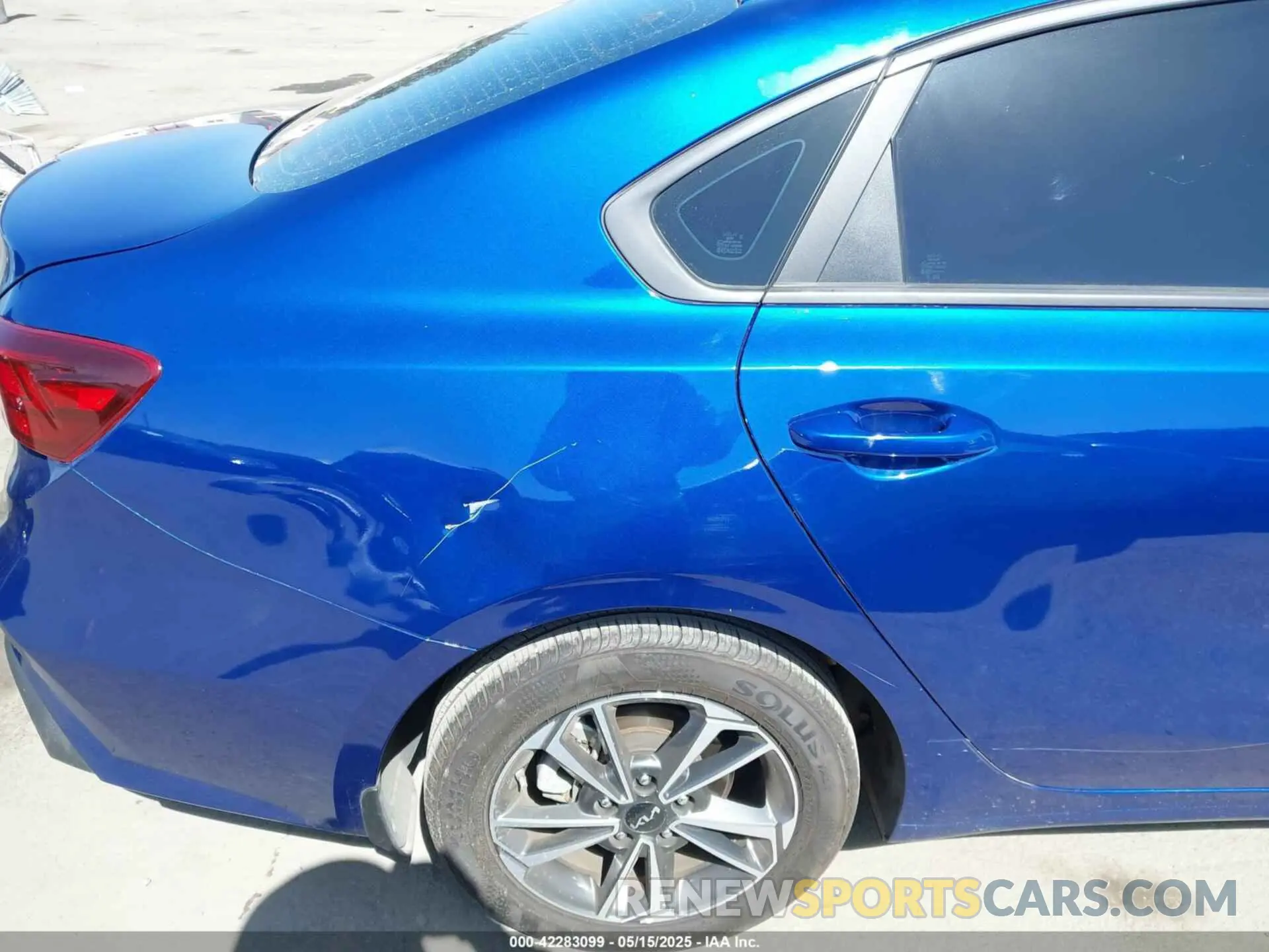 18 Photograph of a damaged car 3KPF24AD7PE670014 KIA FORTE 2023